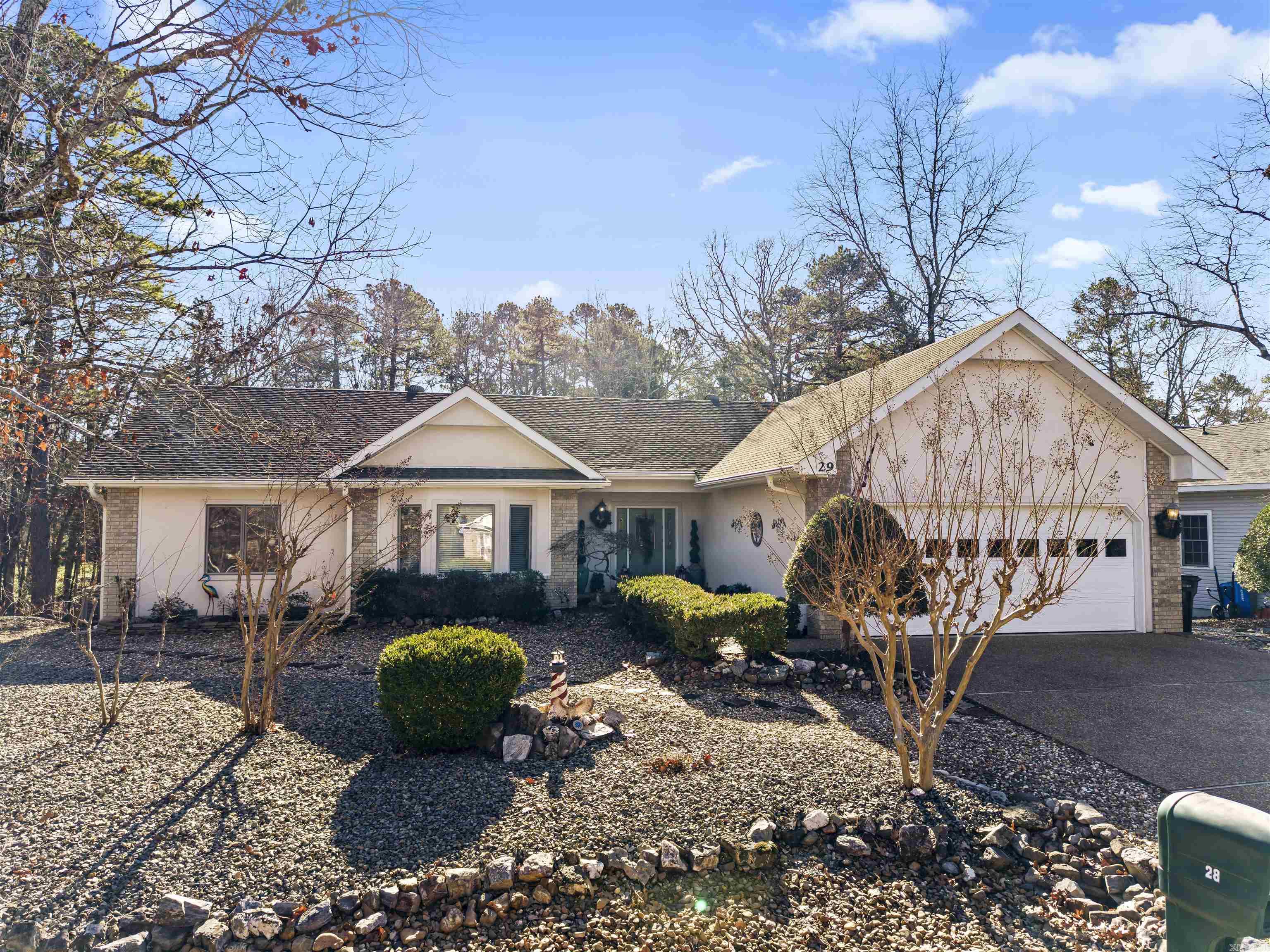 29 Resplandor Way Hot Springs Village, AR 71909