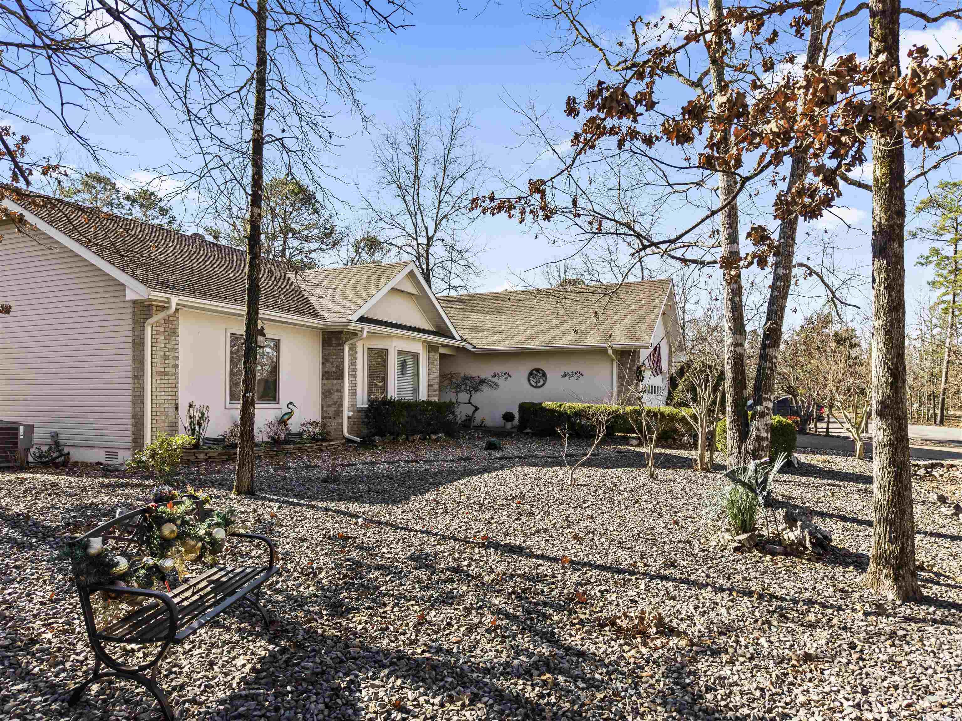 29 Resplandor Way Hot Springs Village, AR 71909