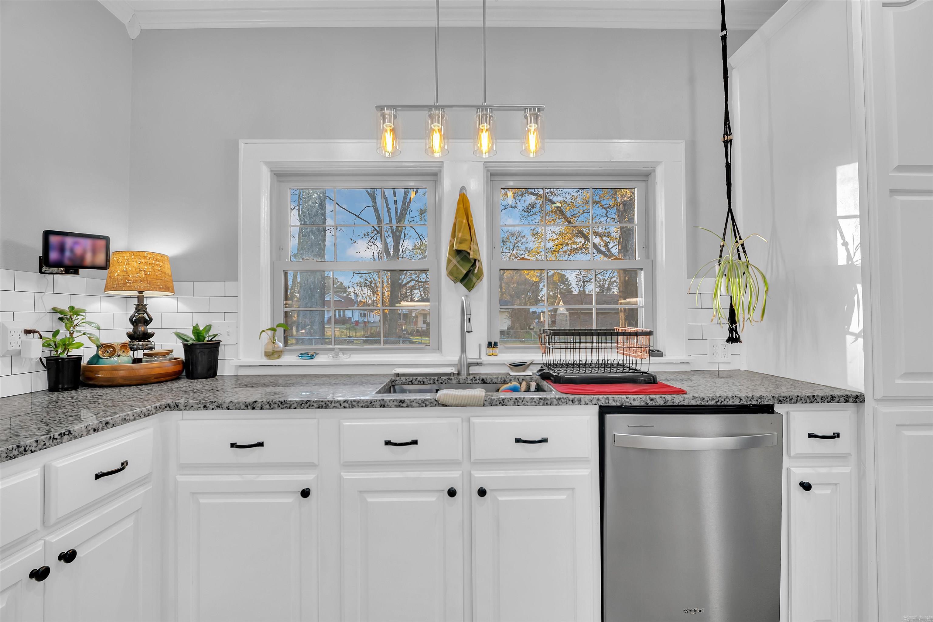 409 N West  Morrilton, AR