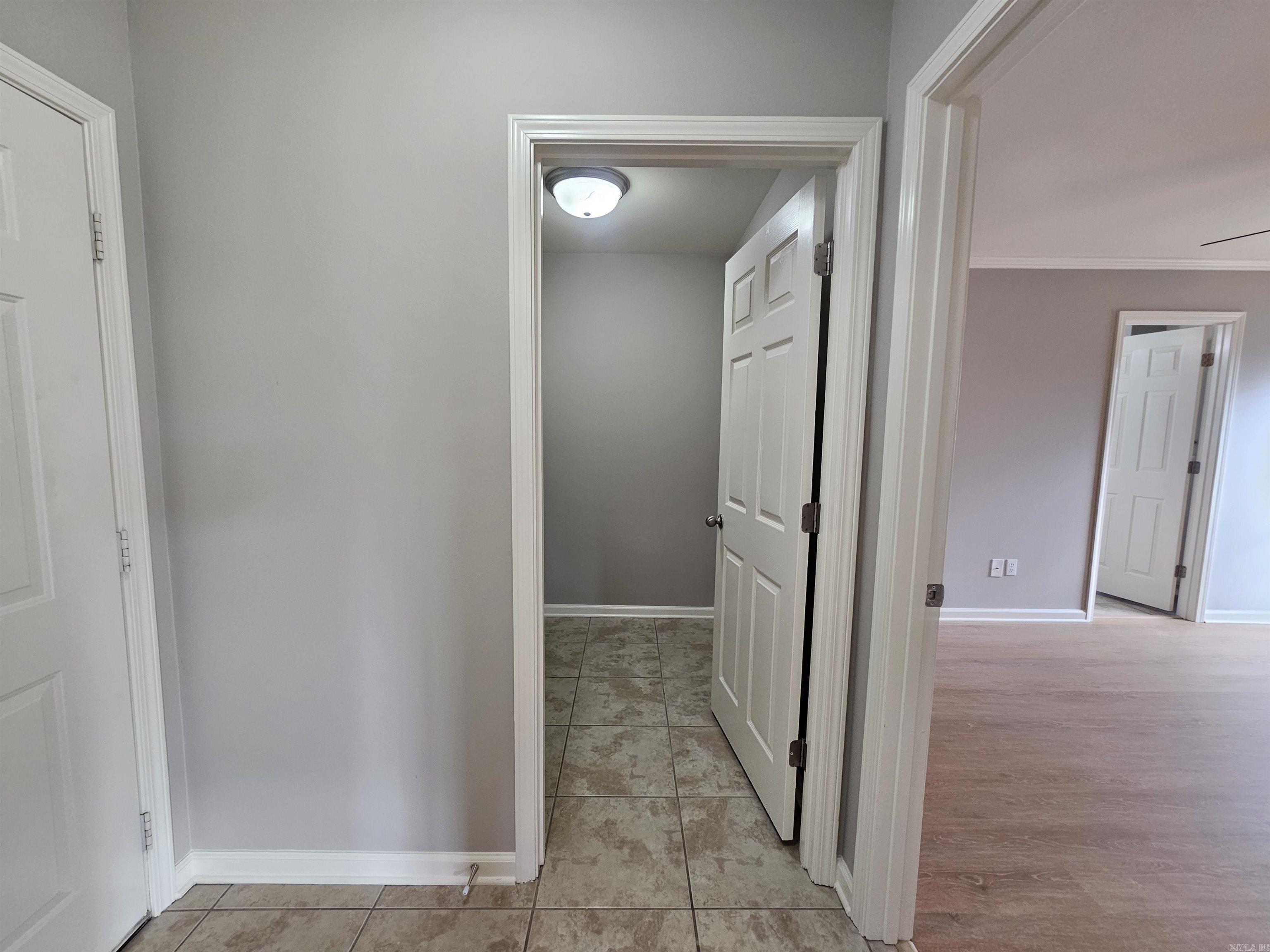 19 Chantileer Ln Ward, AR 72176