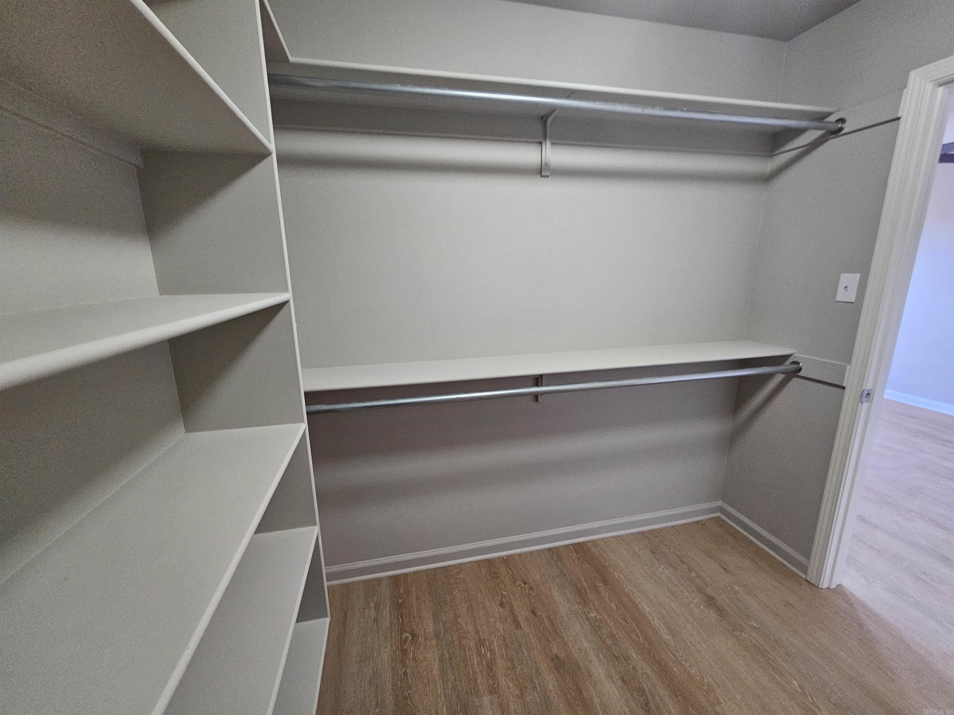 19 Chantileer Ln Ward, AR 72176