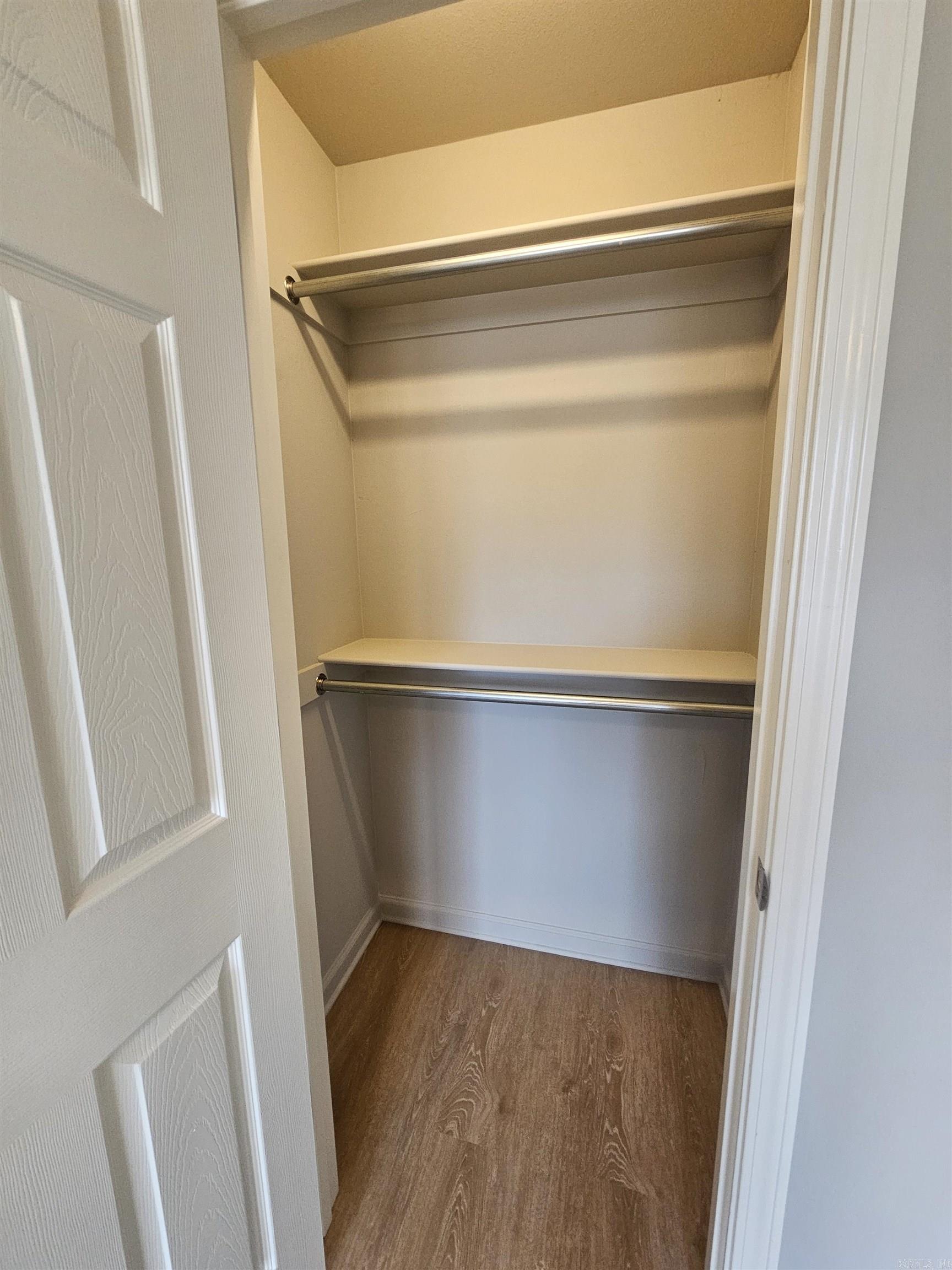 19 Chantileer Ln Ward, AR 72176