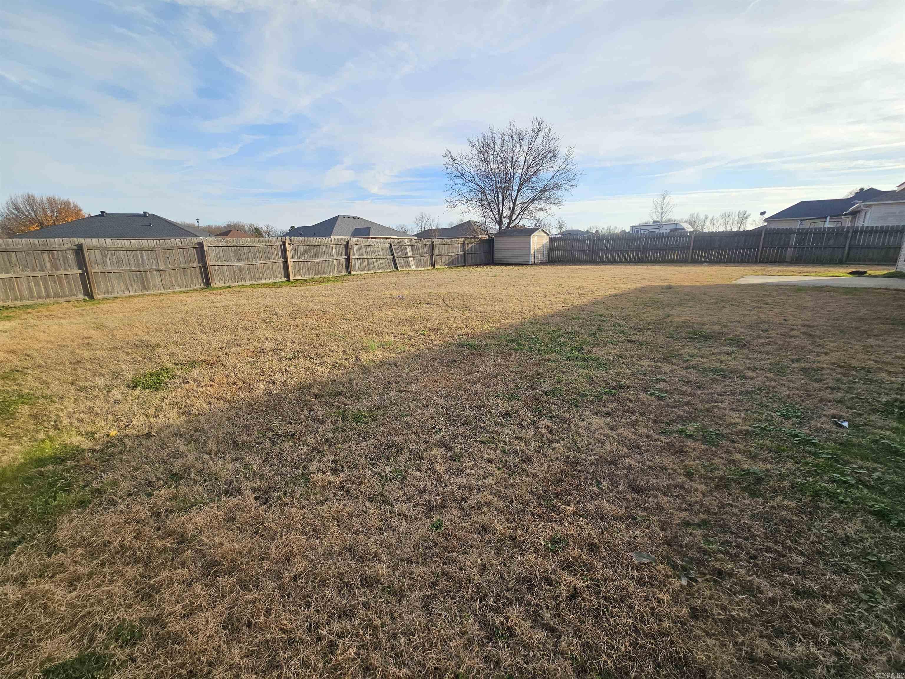 19 Chantileer Ln Ward, AR 72176