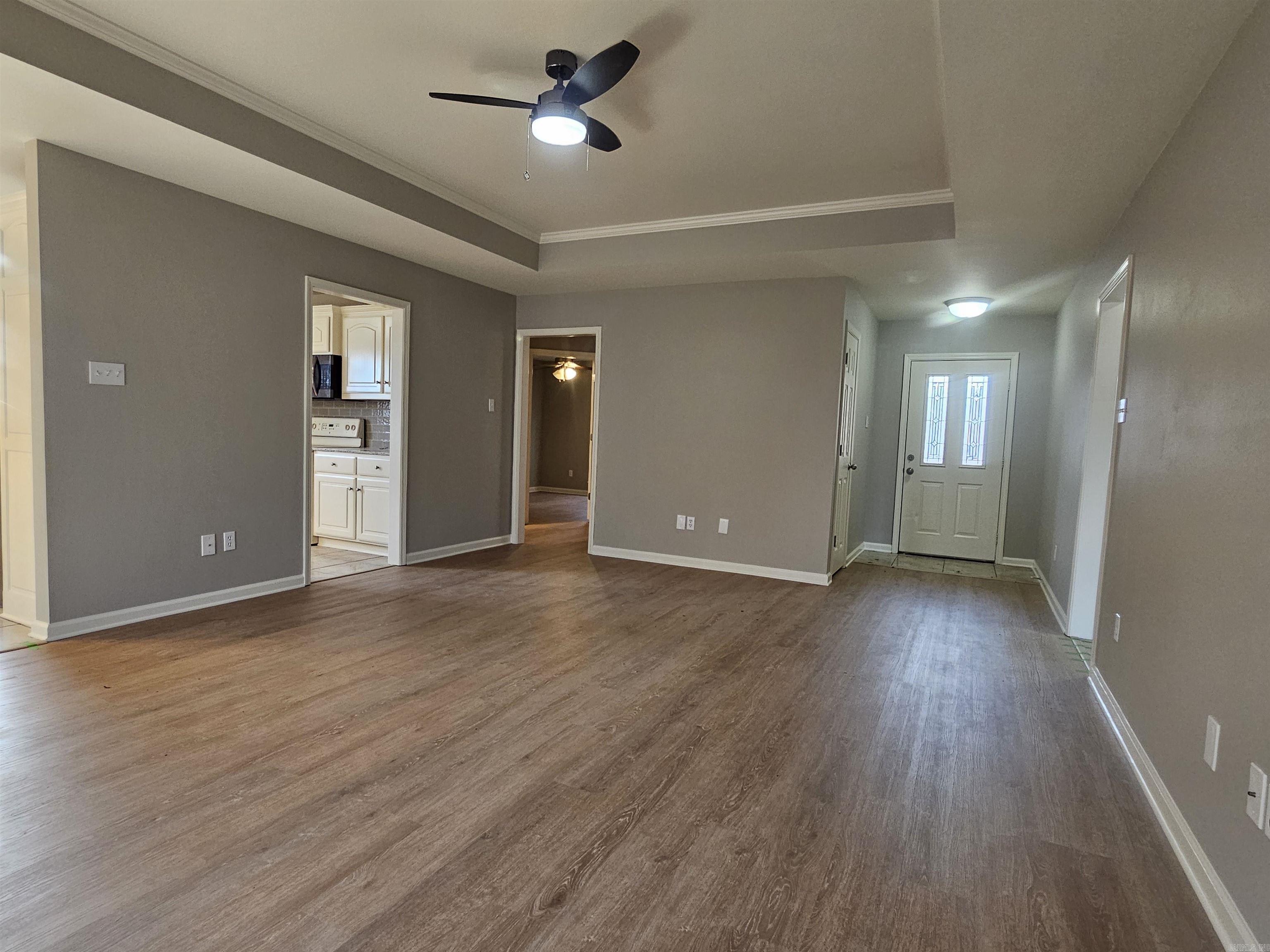 19 Chantileer Ln Ward, AR 72176