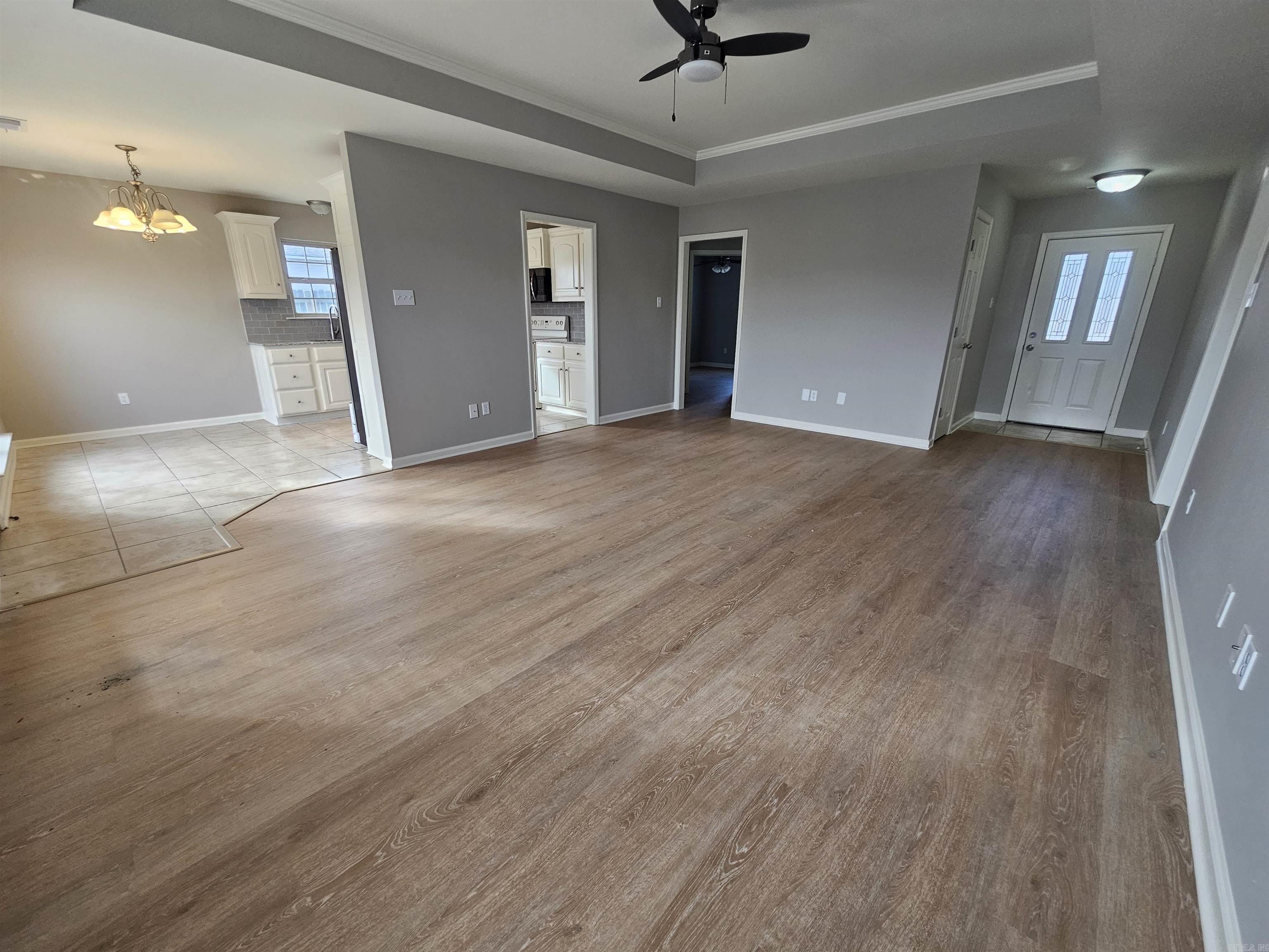 19 Chantileer Ln Ward, AR 72176