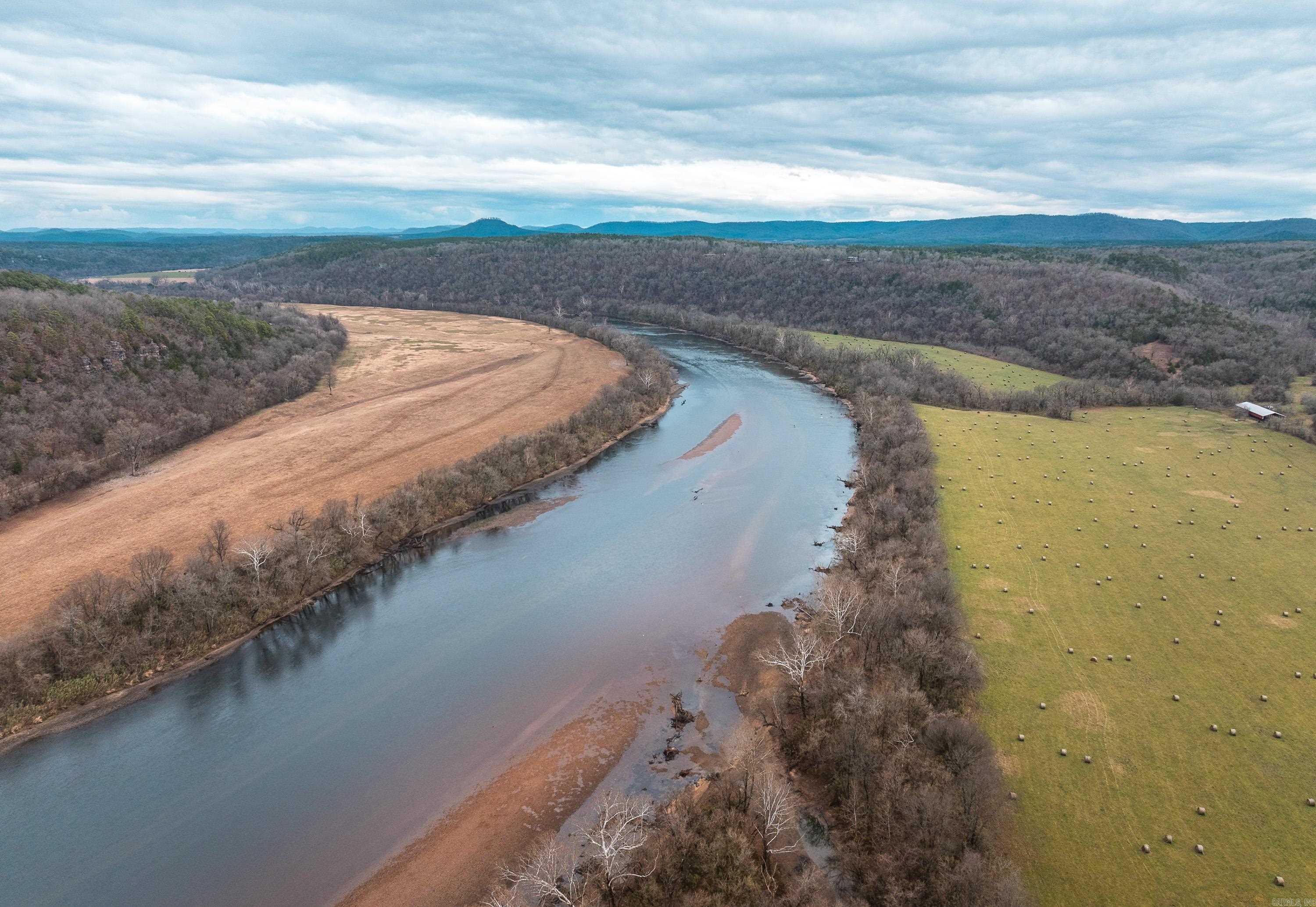 1245 CR 124  Calico Rock, AR