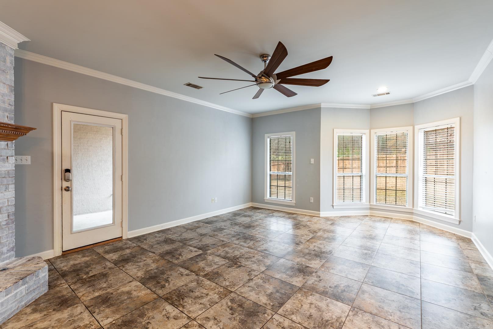 113 Summit Dr  Maumelle, AR