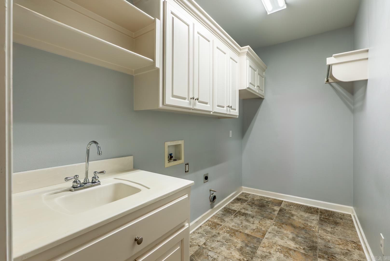 113 Summit Dr  Maumelle, AR