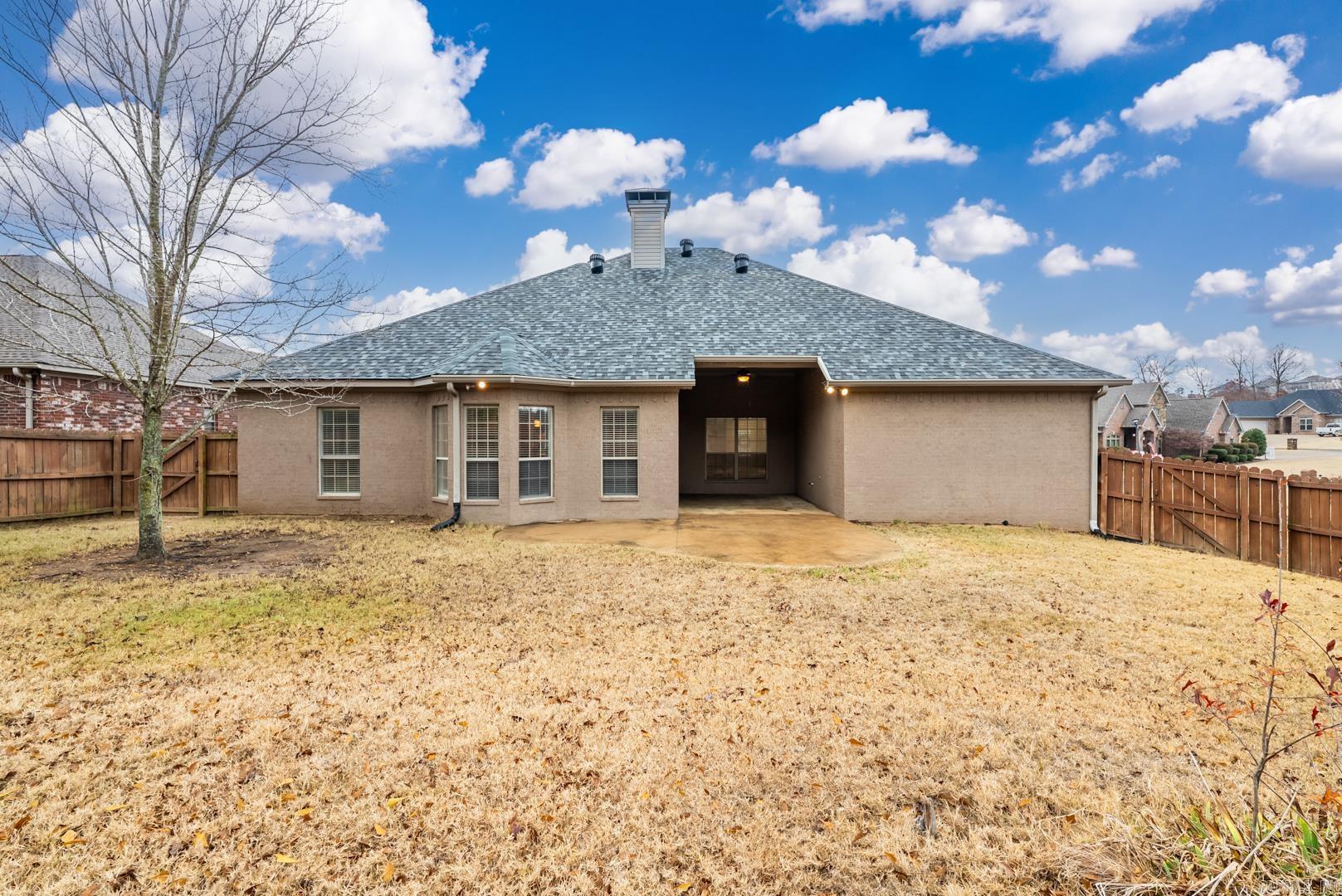 113 Summit Dr  Maumelle, AR