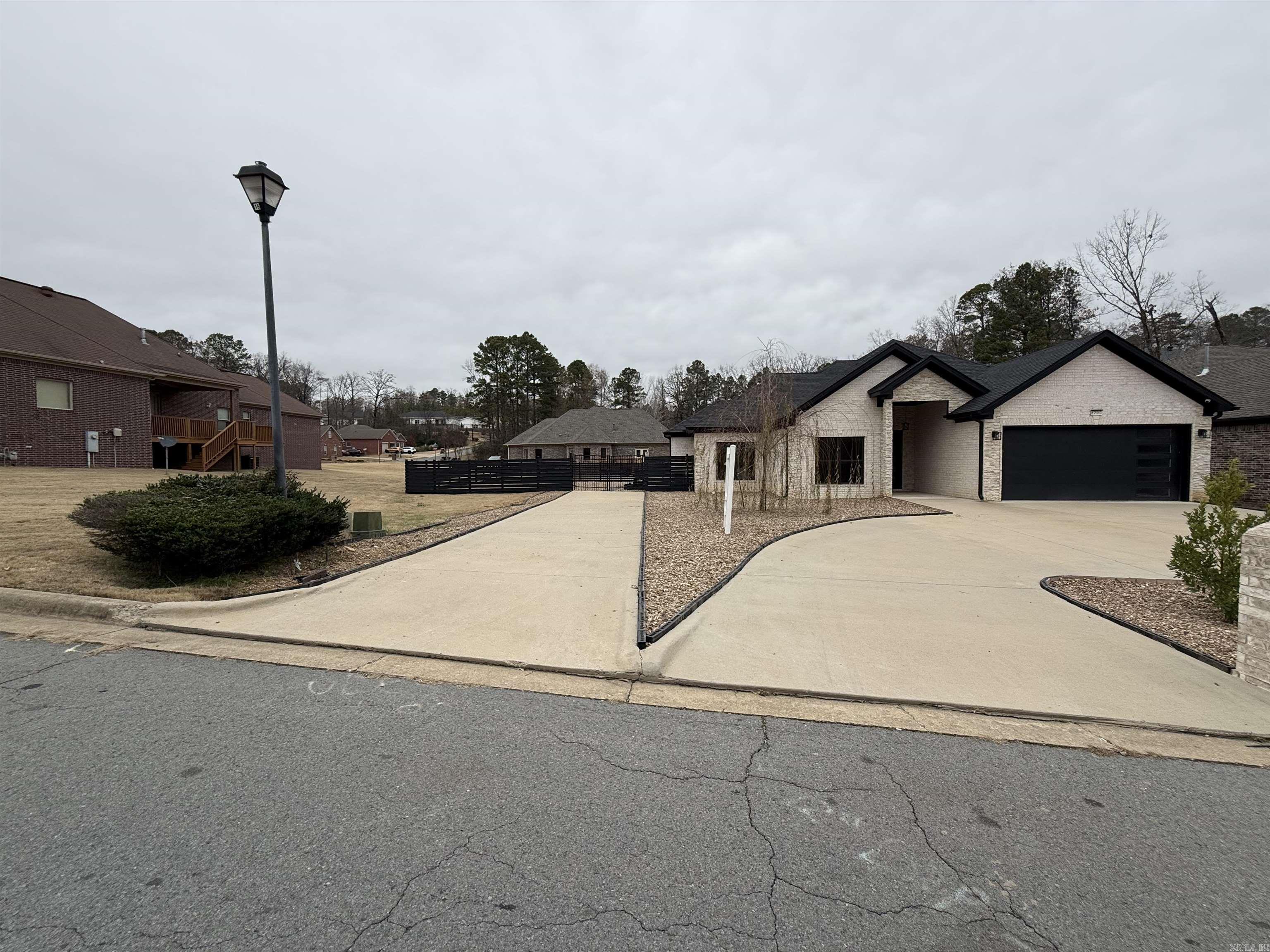 8200 Kanis Pines  Little Rock, AR