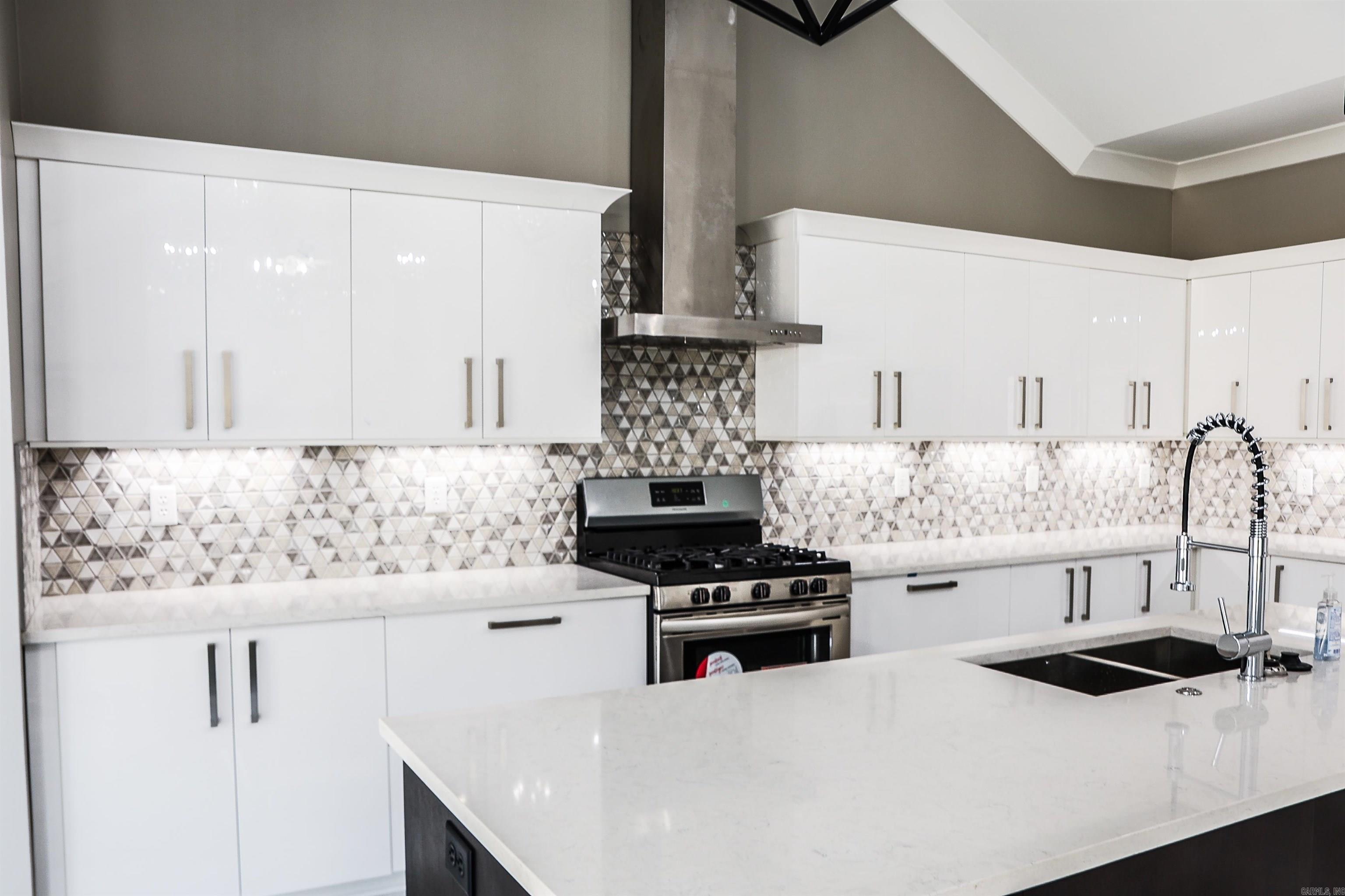 8200 Kanis Pines  Little Rock, AR