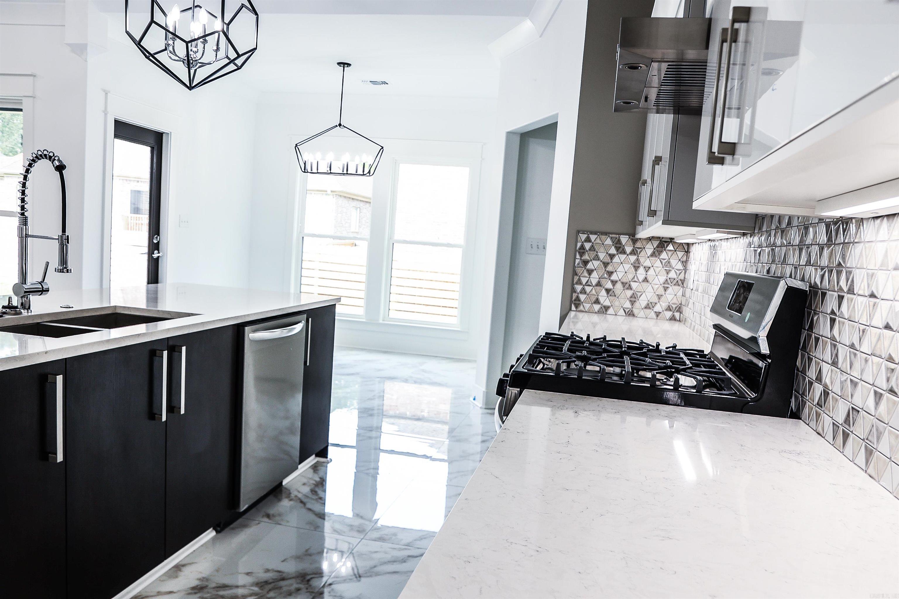 8200 Kanis Pines  Little Rock, AR