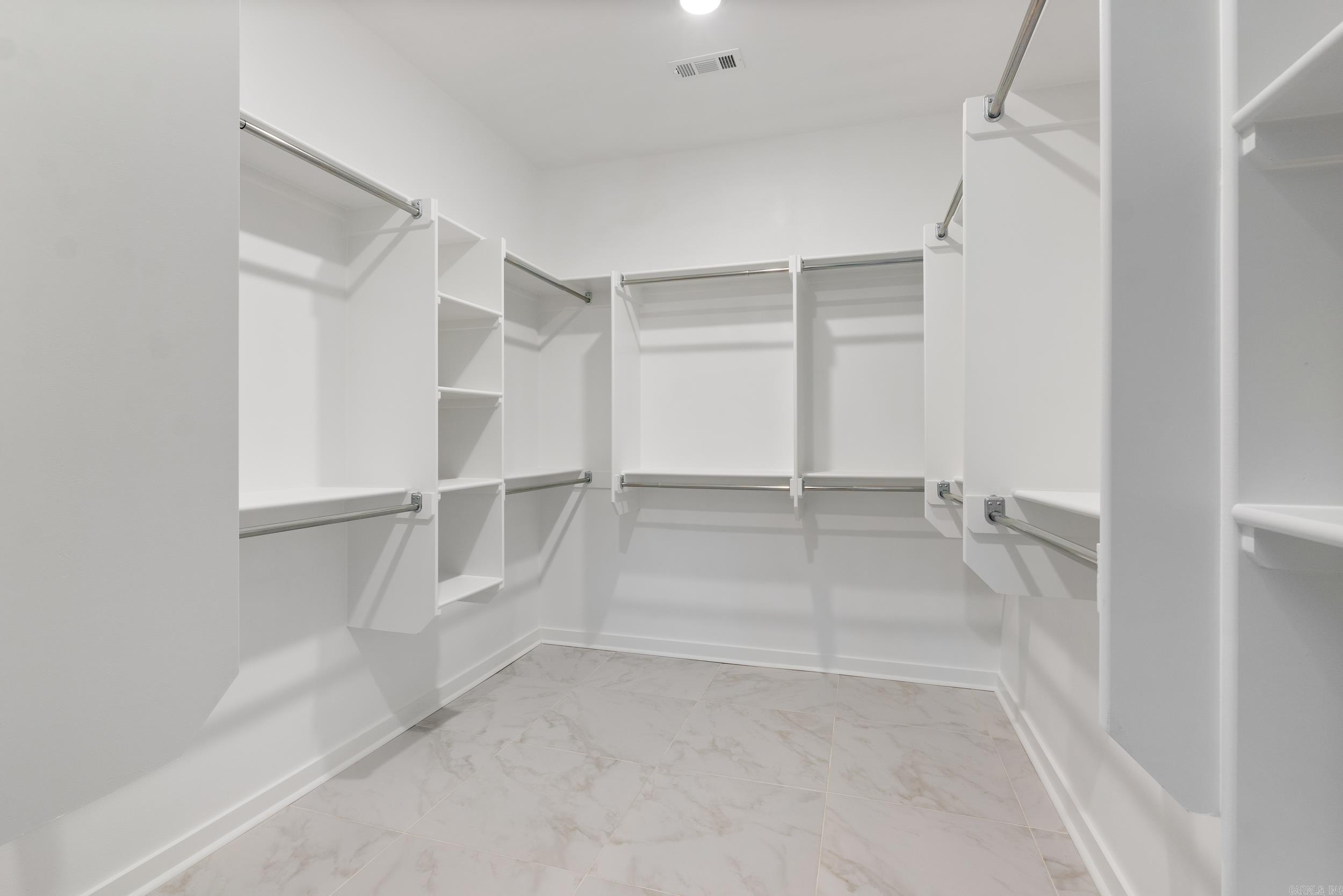 1710 Village Lake Dr  Little Rock, AR