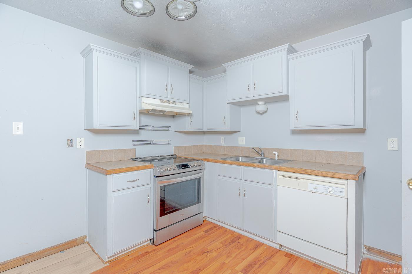 504-506 514-516 S Pool St  Austin, AR