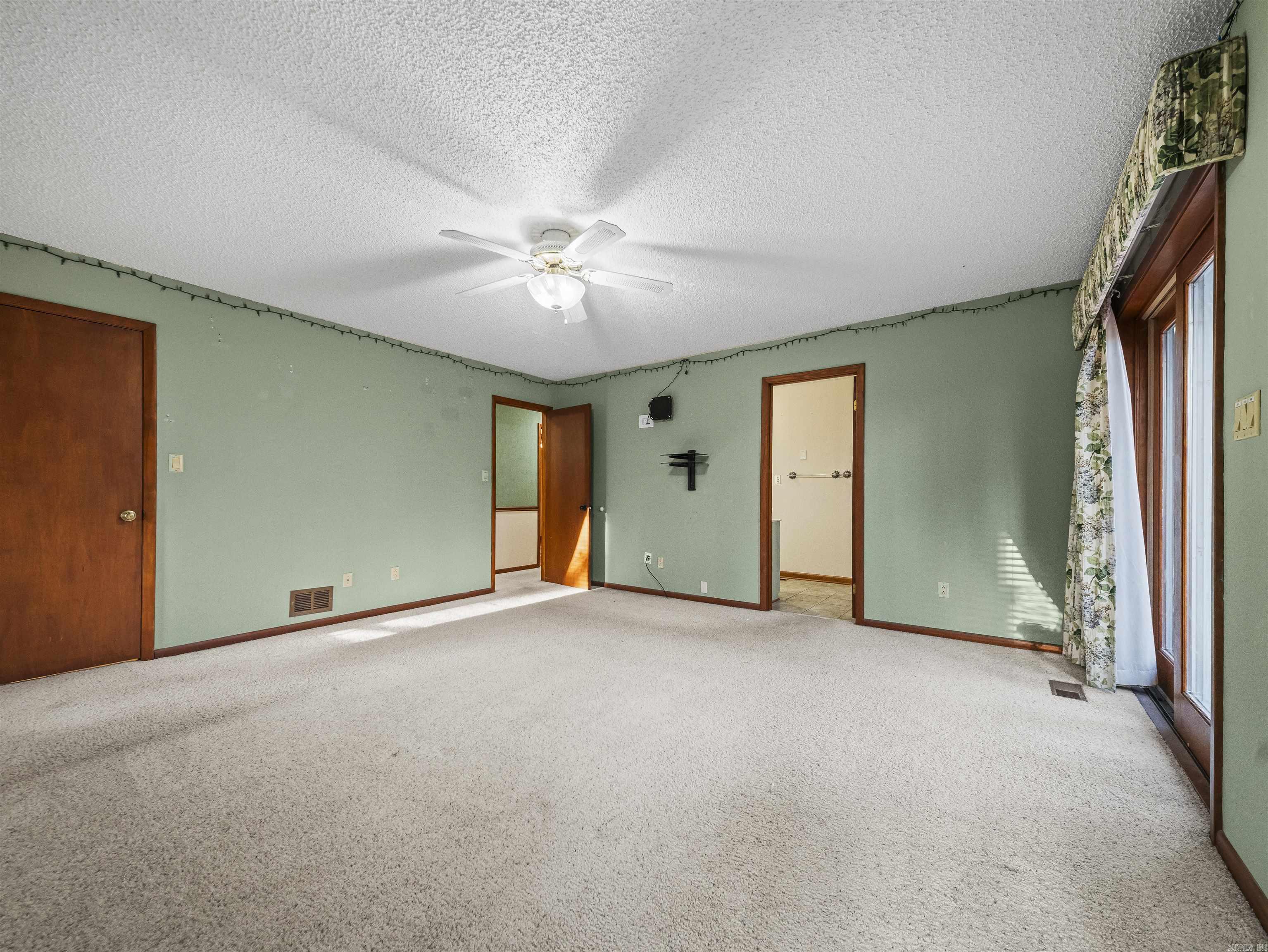 20 S Badalona  Hot Springs Village, AR