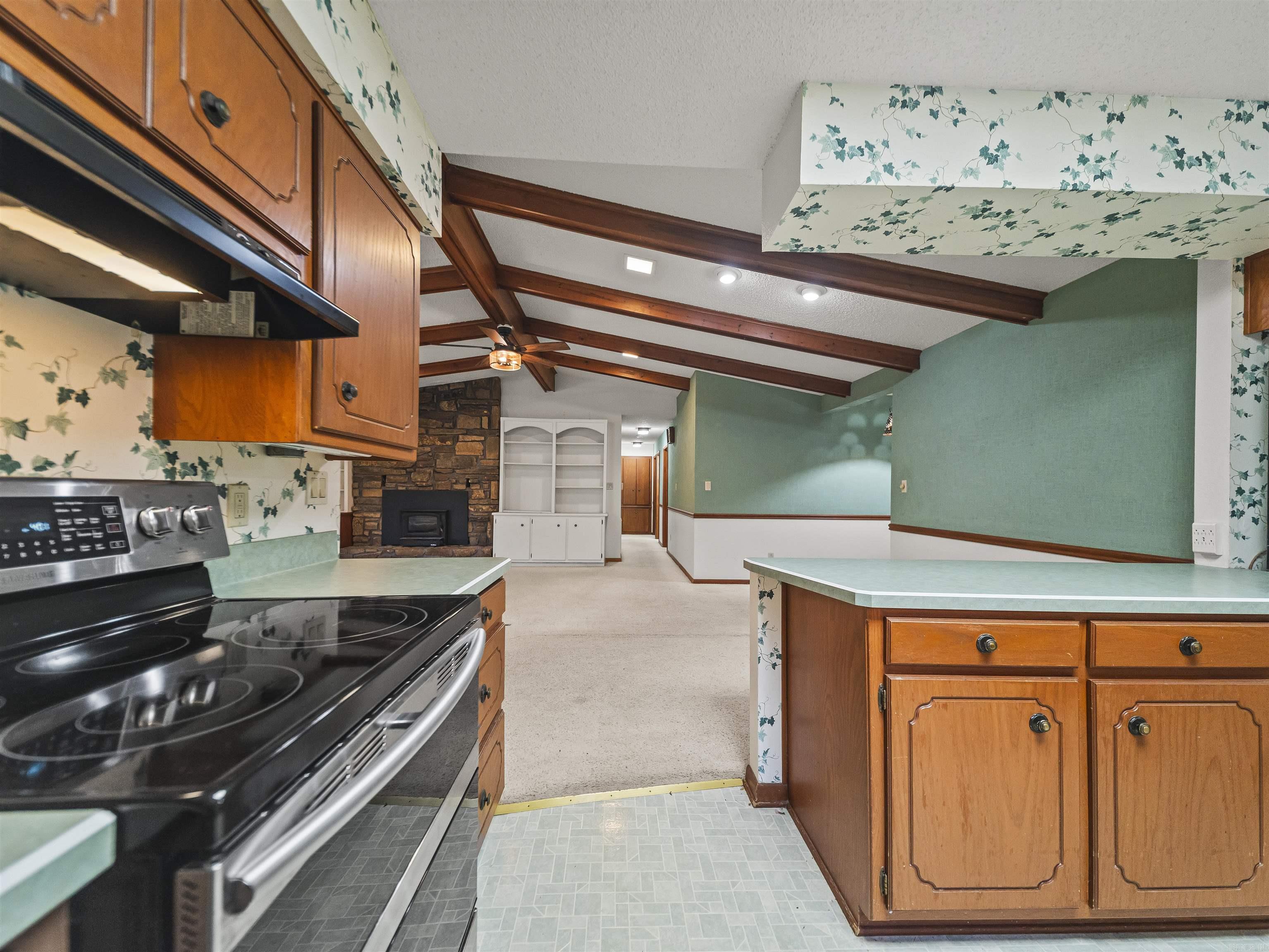 20 S Badalona  Hot Springs Village, AR