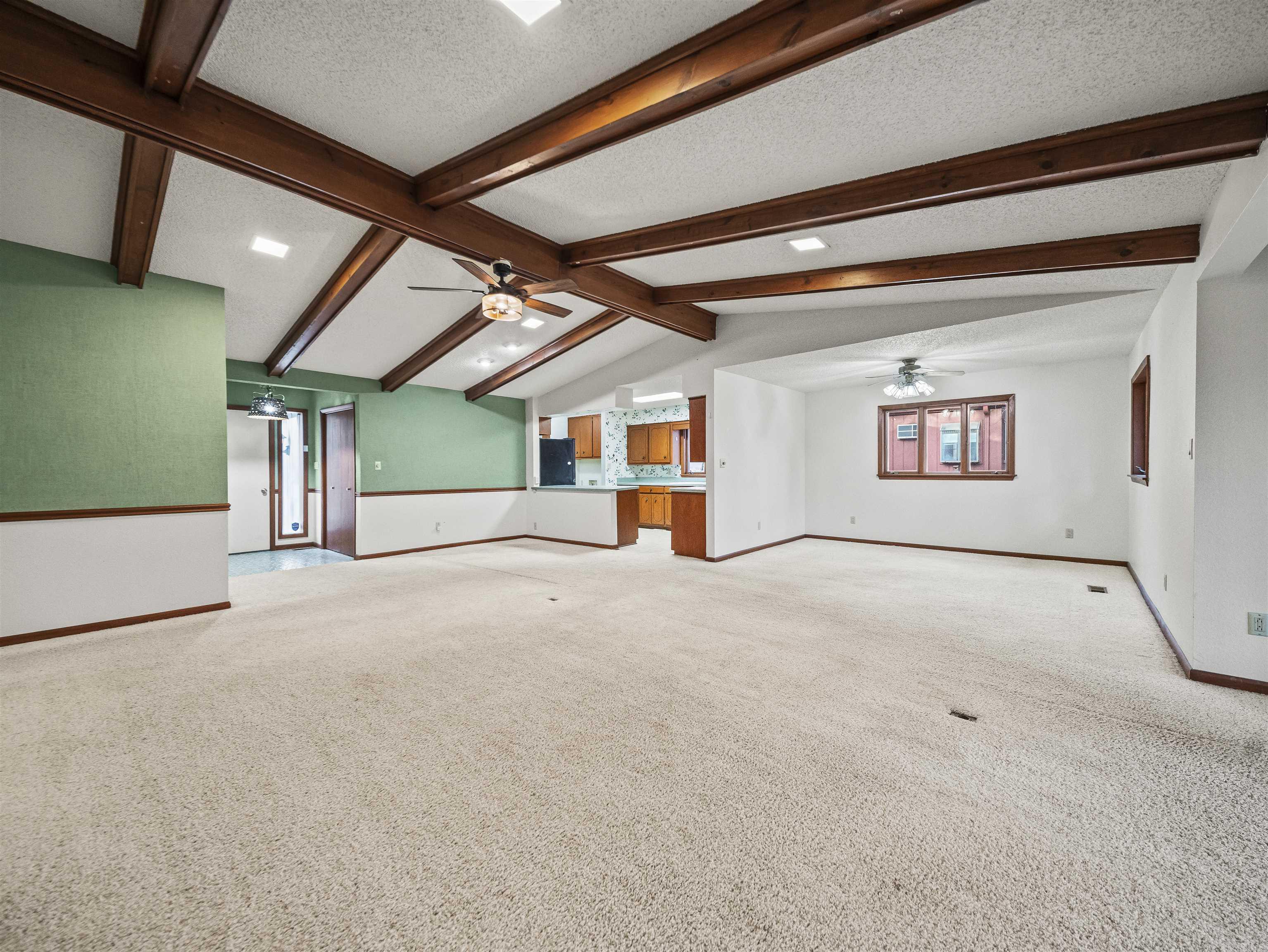 20 S Badalona  Hot Springs Village, AR