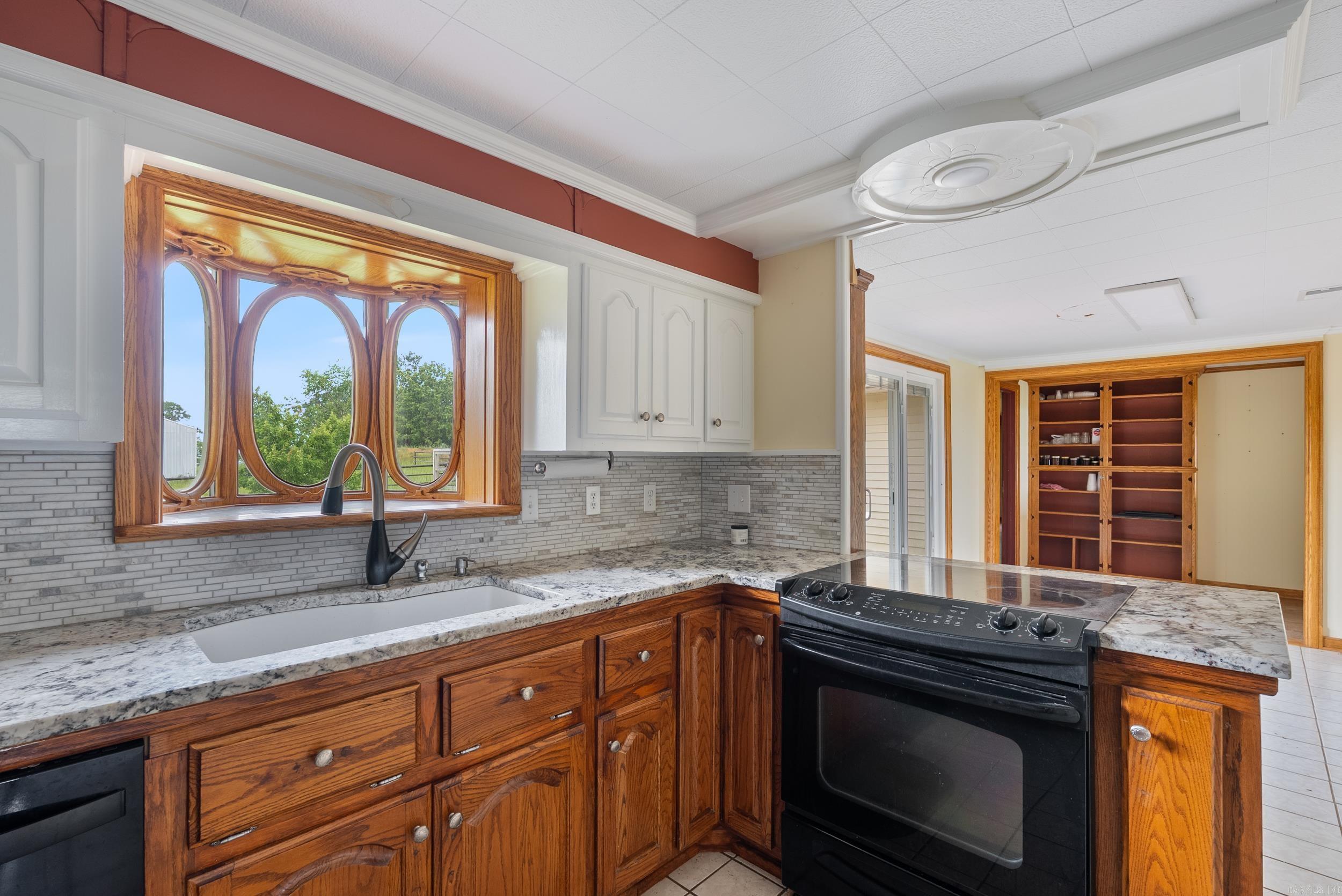 27912 W Highway 16  Jerusalem, AR