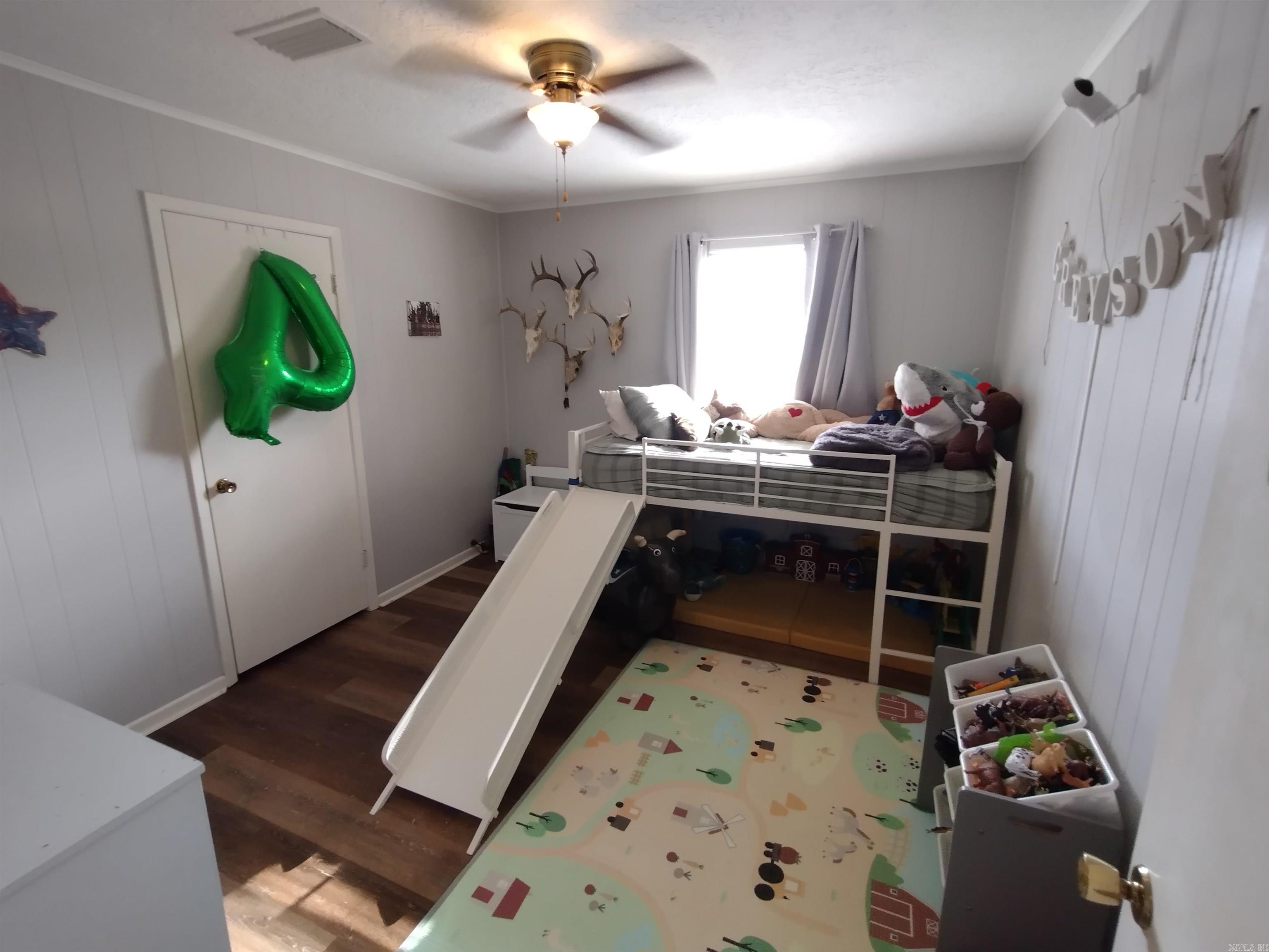 801 Clarence Street  Mountain View, AR