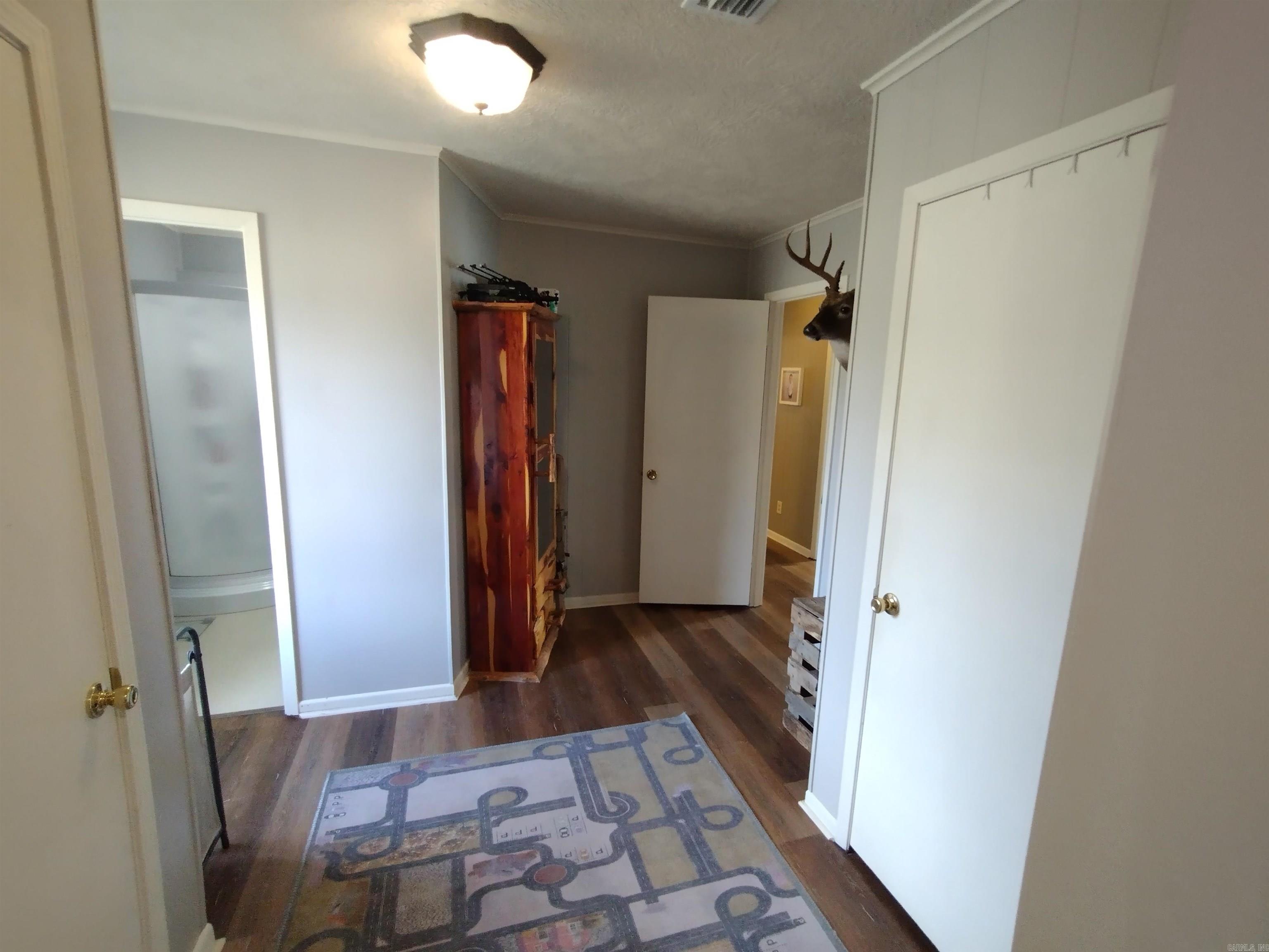 801 Clarence Street  Mountain View, AR