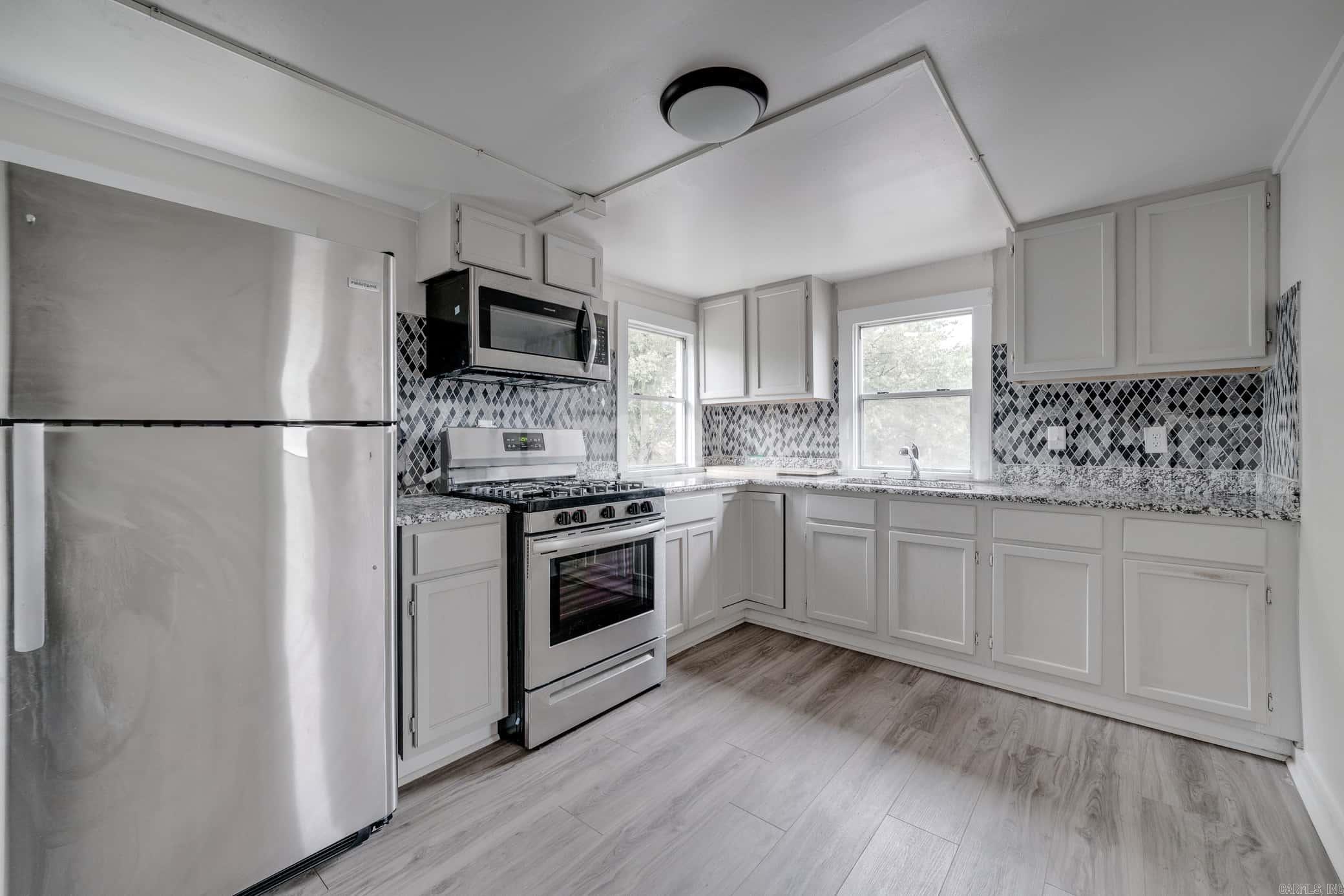 2116 Cumberland  Little Rock, AR