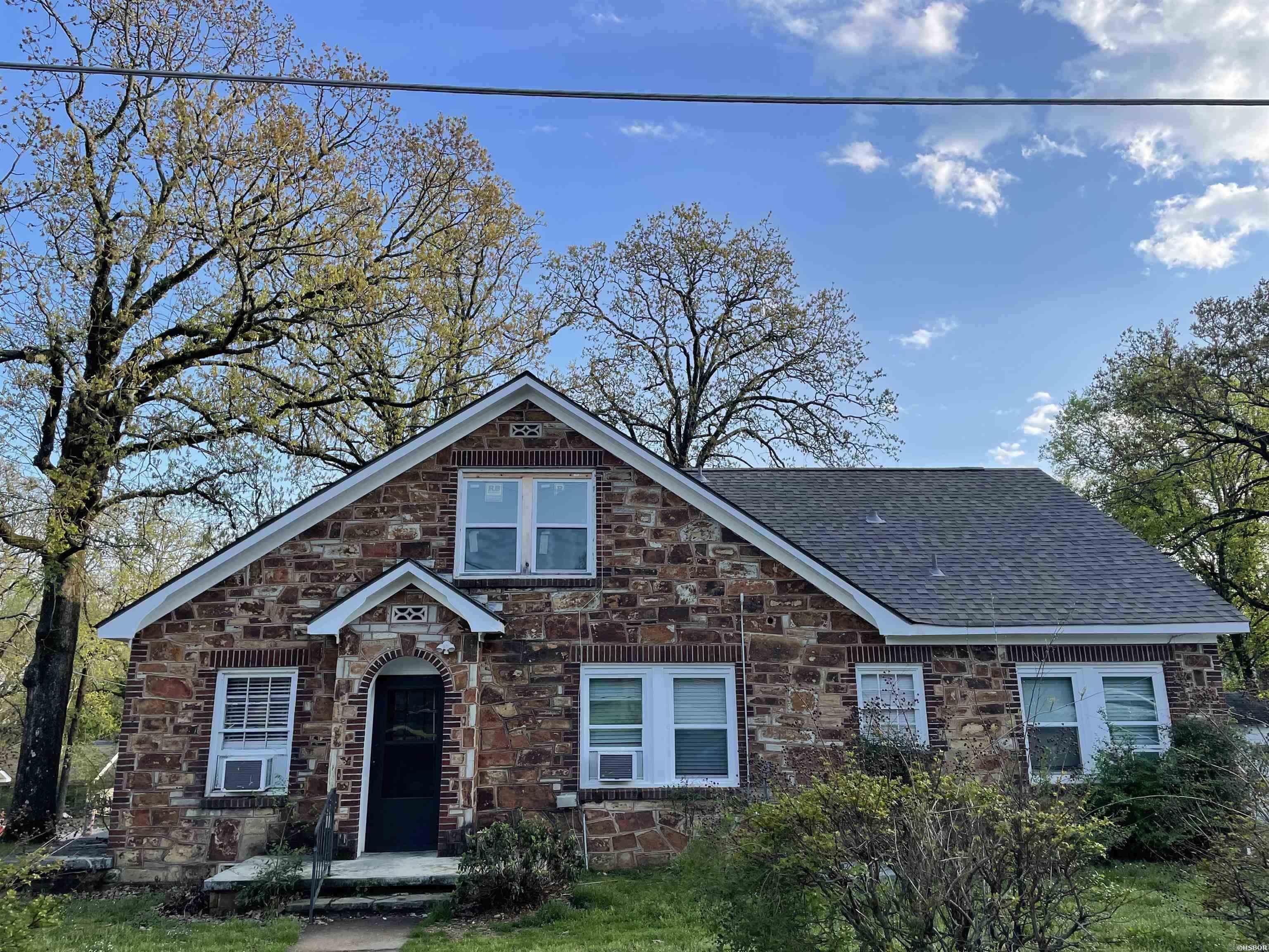 300 Main  Hot Springs, AR