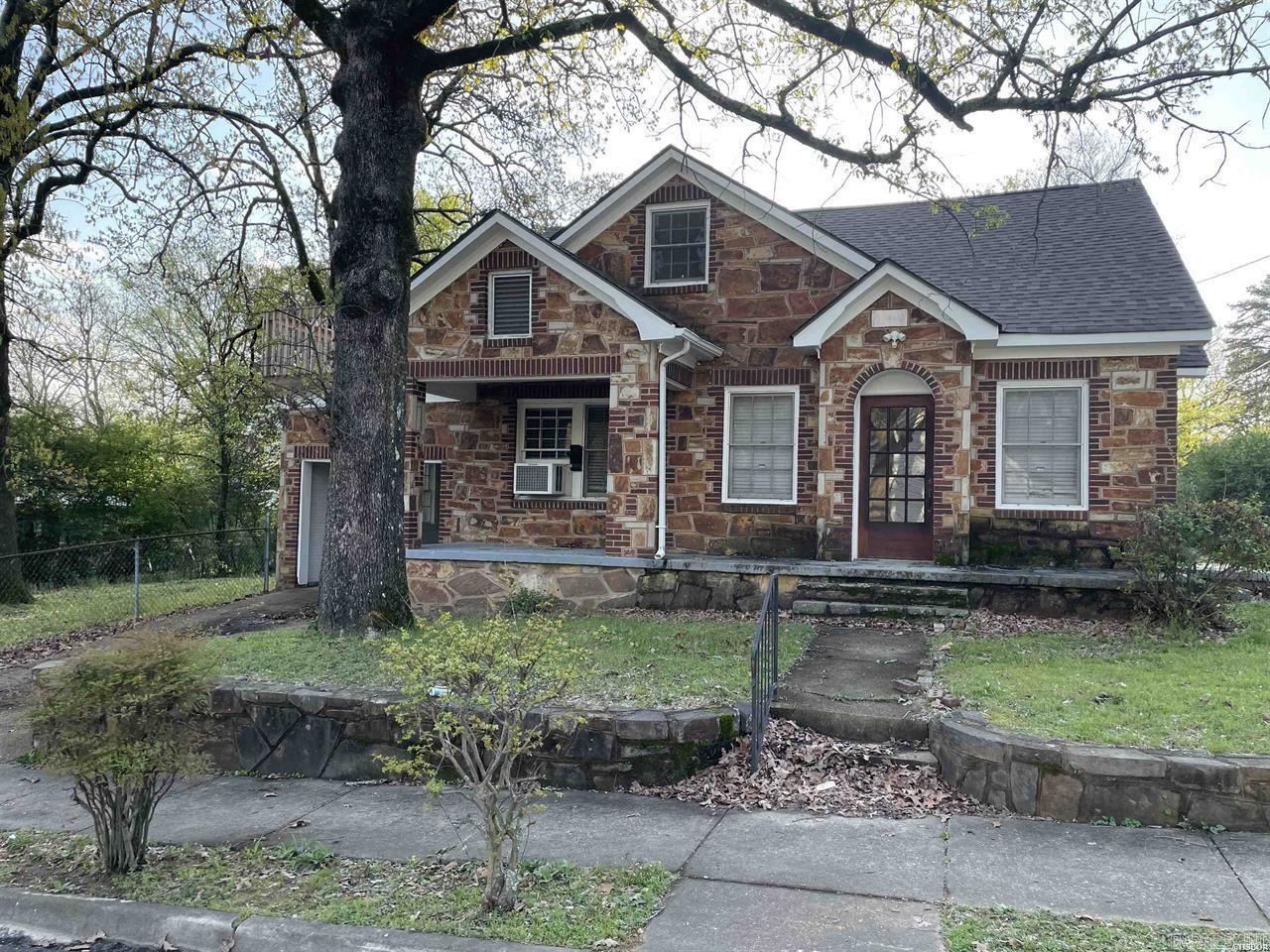 300 Main  Hot Springs, AR