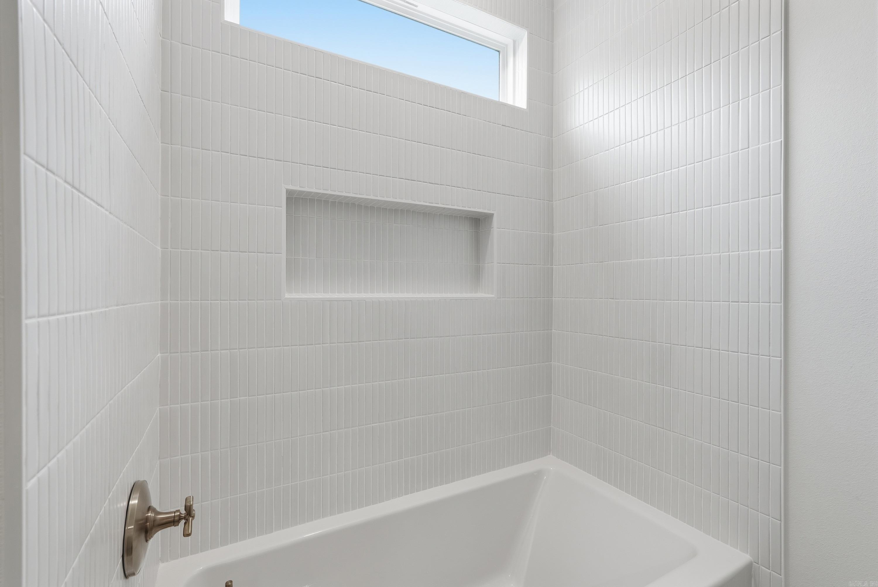 10 Dandelion  Greenbrier, AR