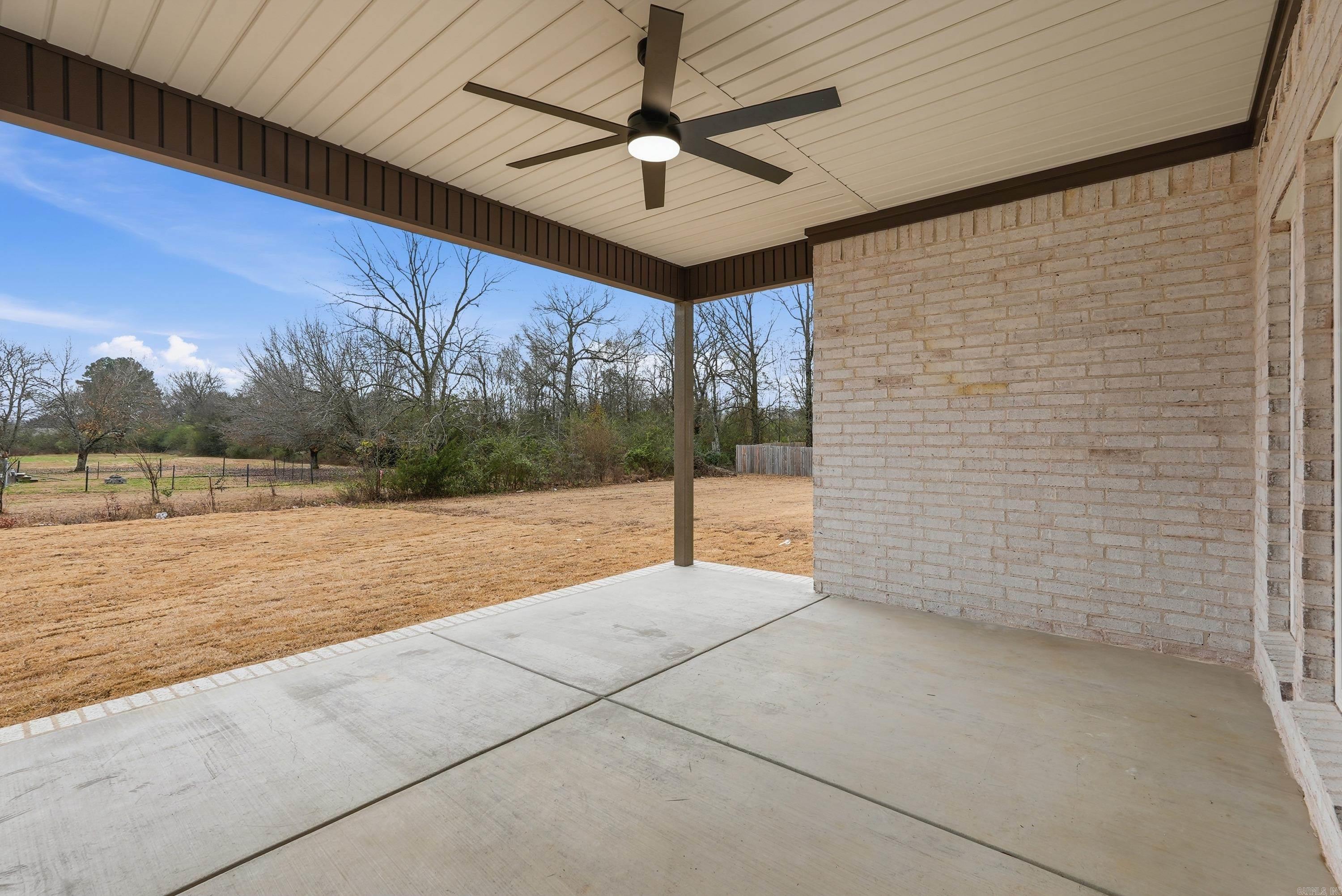 10 Dandelion  Greenbrier, AR