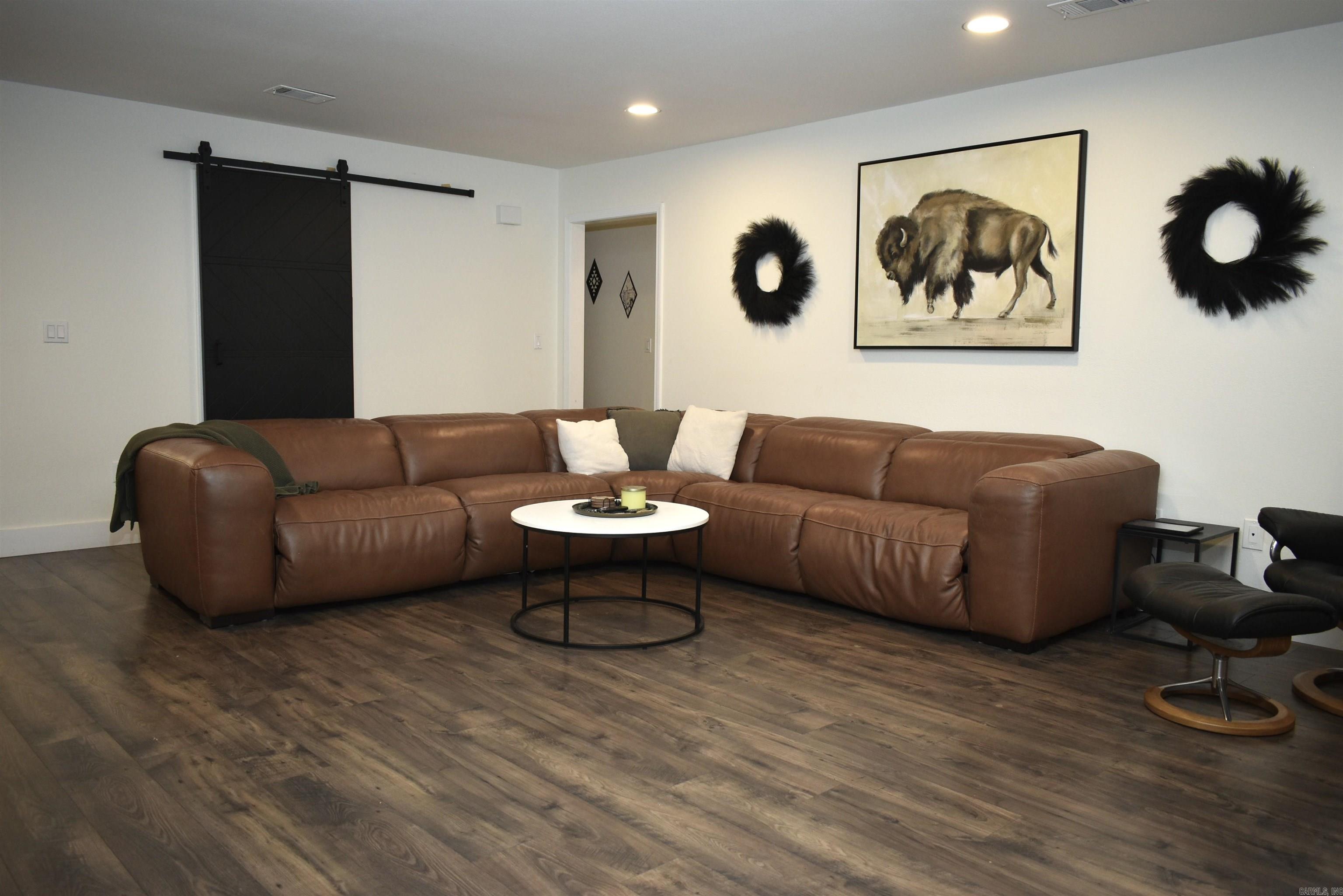 1304 Golf Course Jonesboro, AR 72404