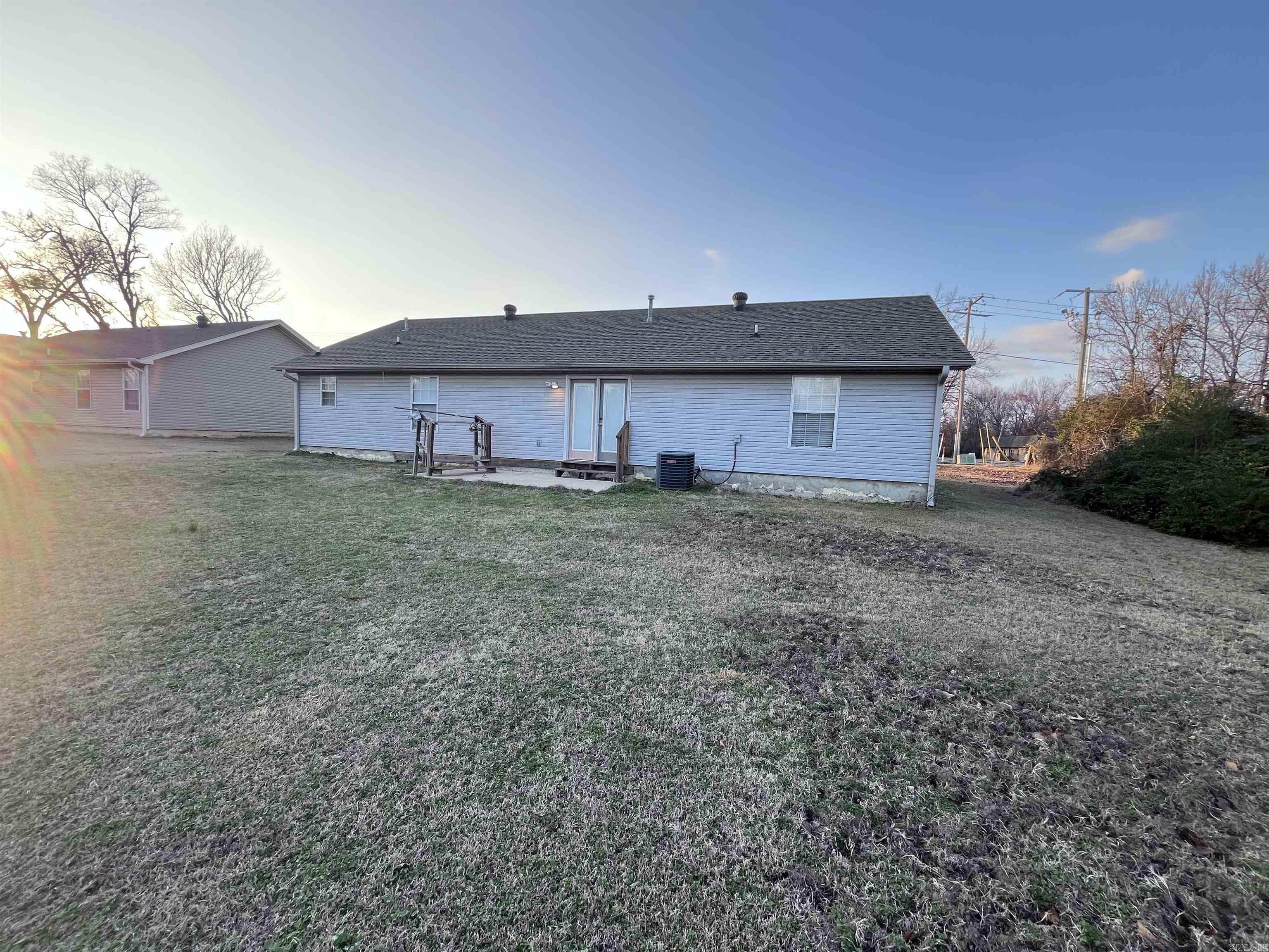 711 N 2nd  Cabot, AR