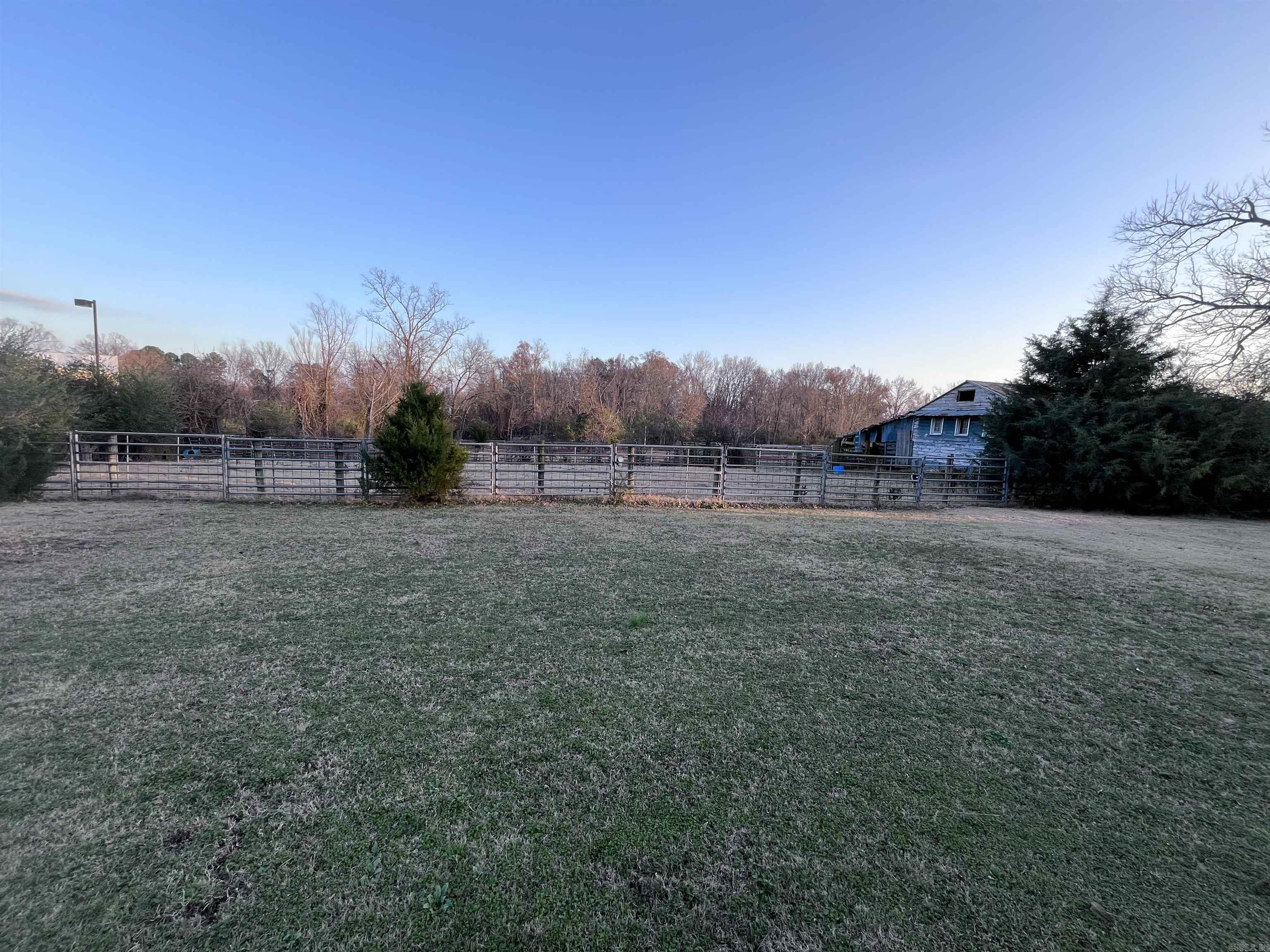 711 N 2nd  Cabot, AR