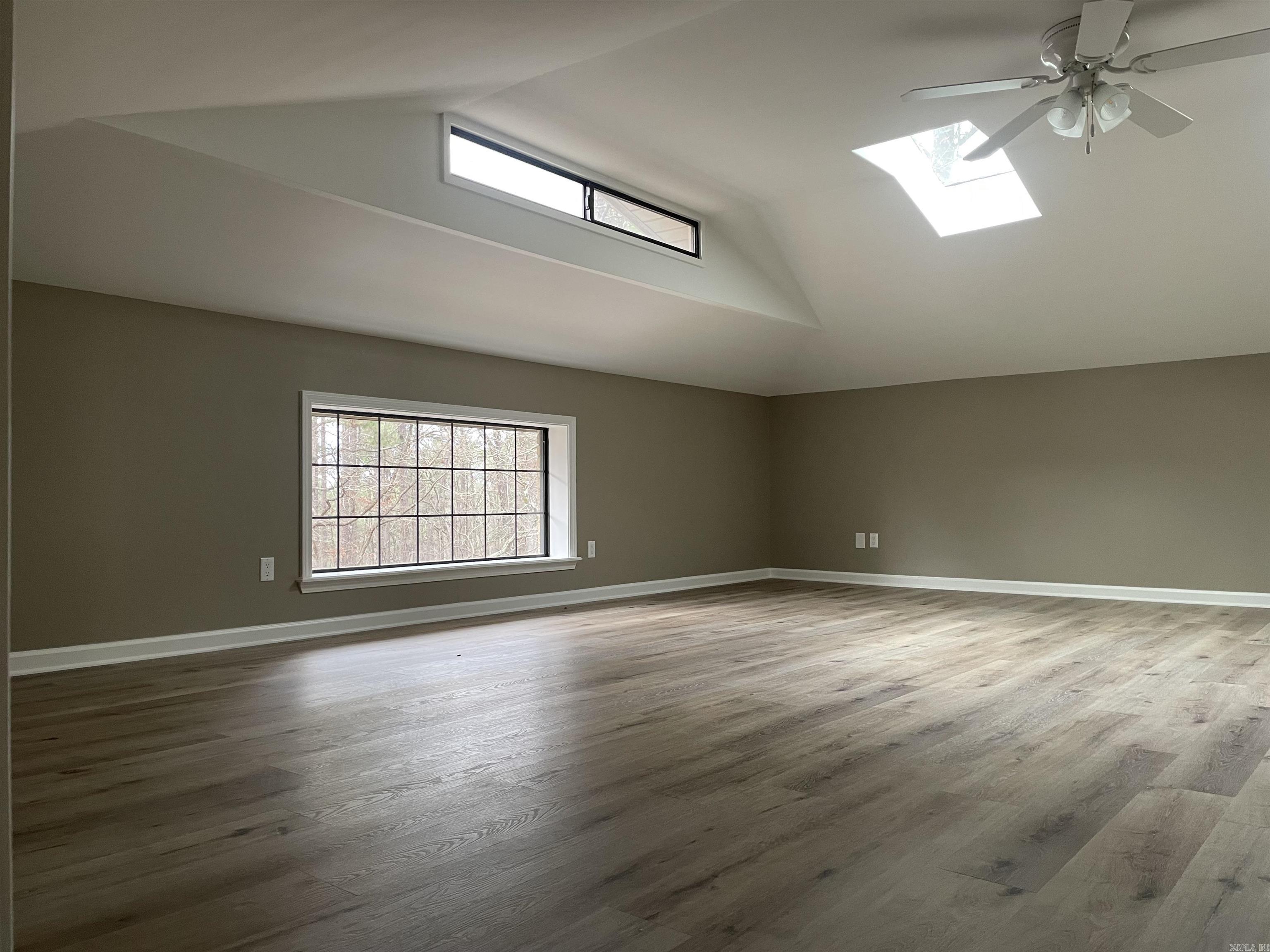 13 W Villena Drive Hot Springs Village, AR 71909