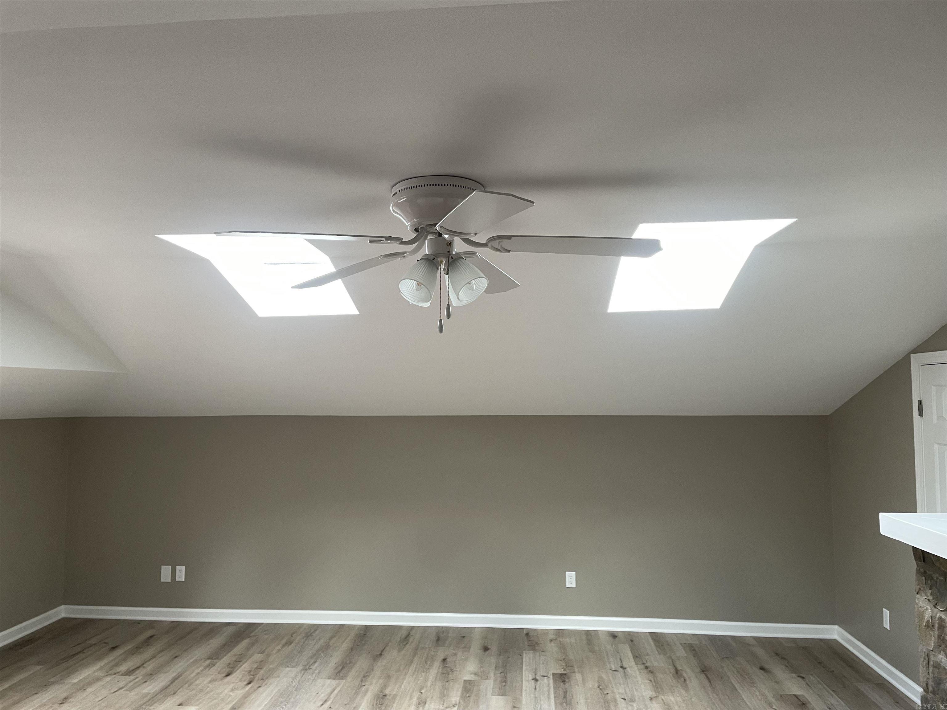 13 W Villena Drive Hot Springs Village, AR 71909