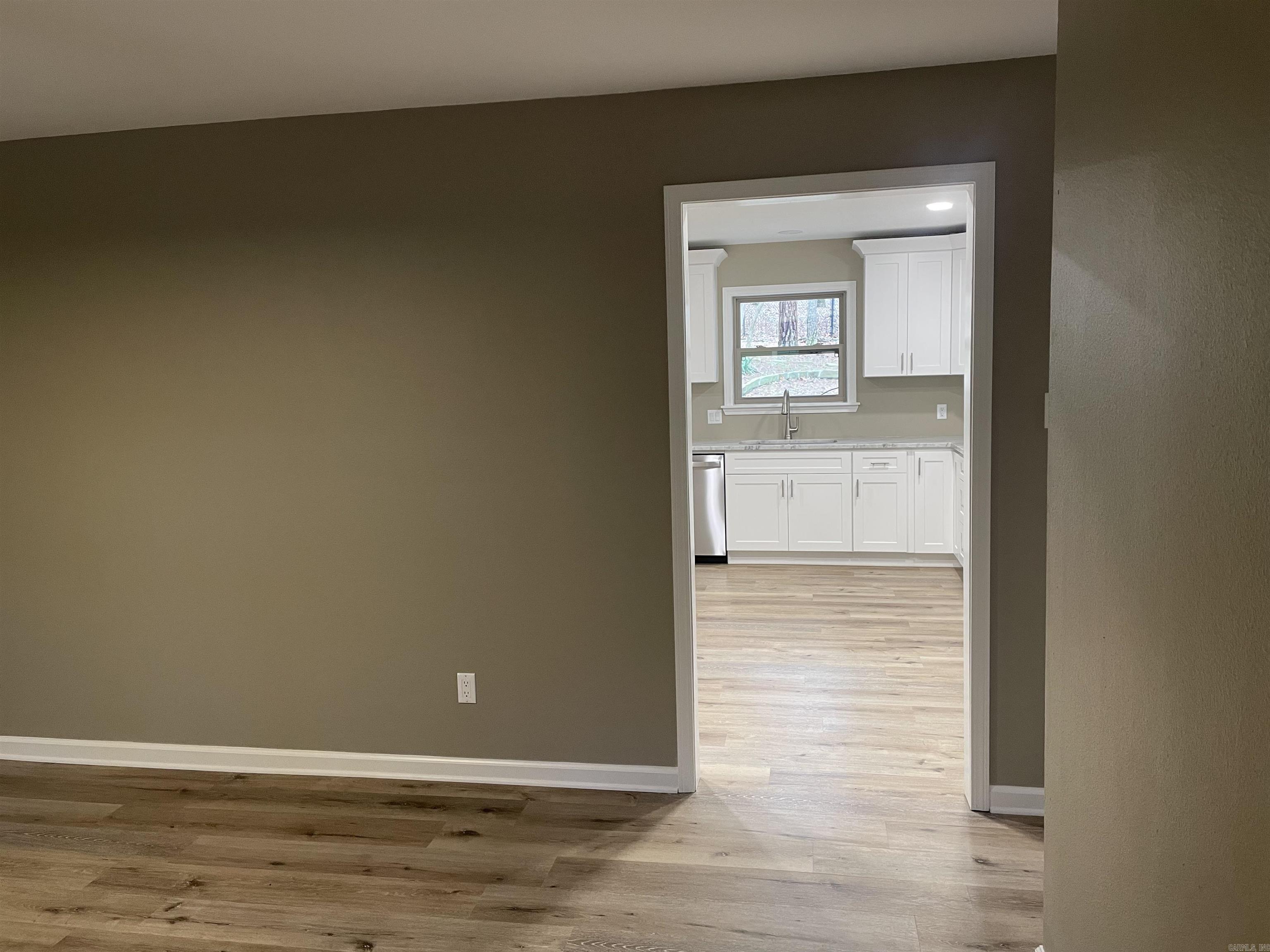 13 W Villena Drive Hot Springs Village, AR 71909