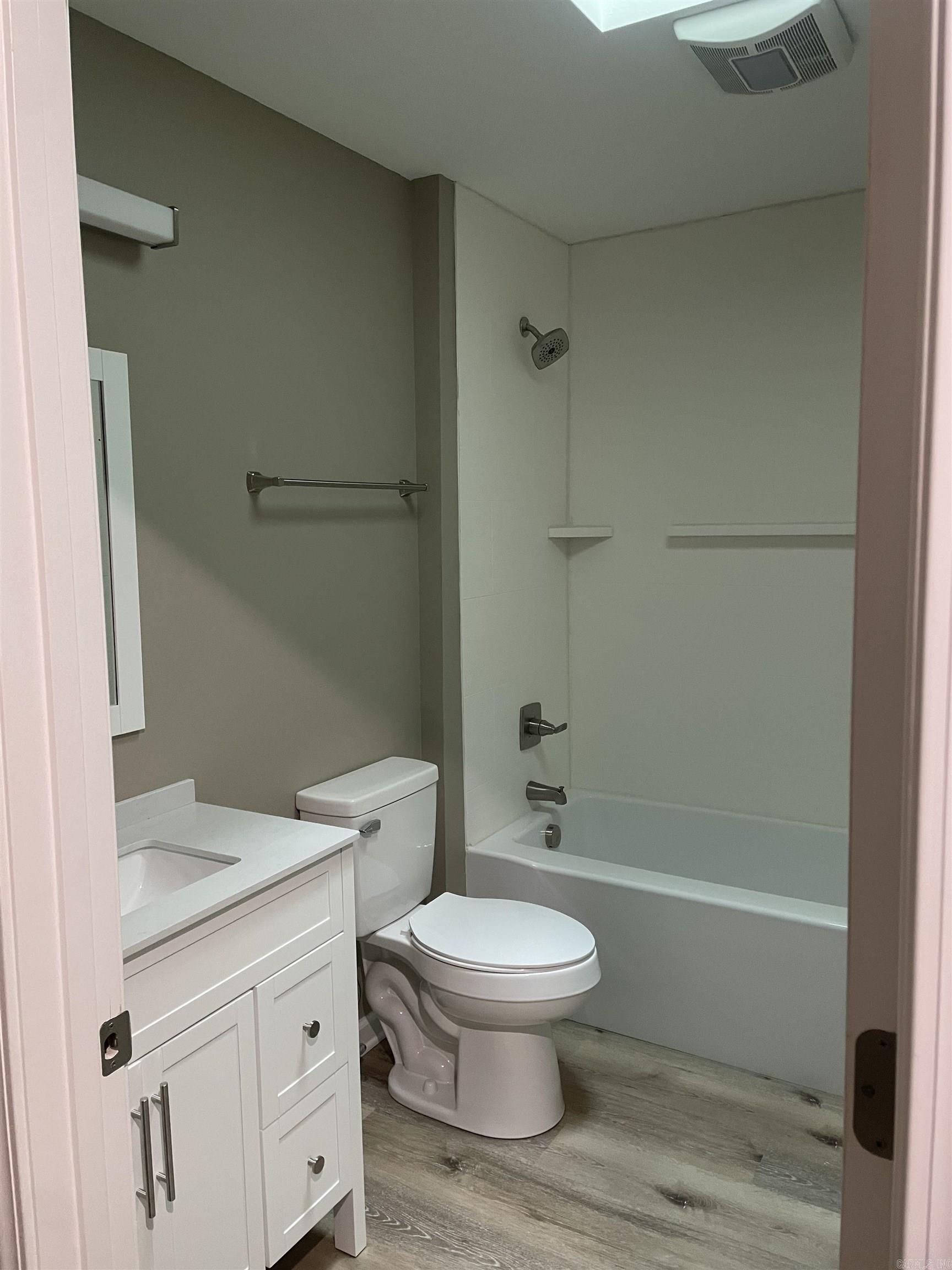 13 W Villena Drive Hot Springs Village, AR 71909