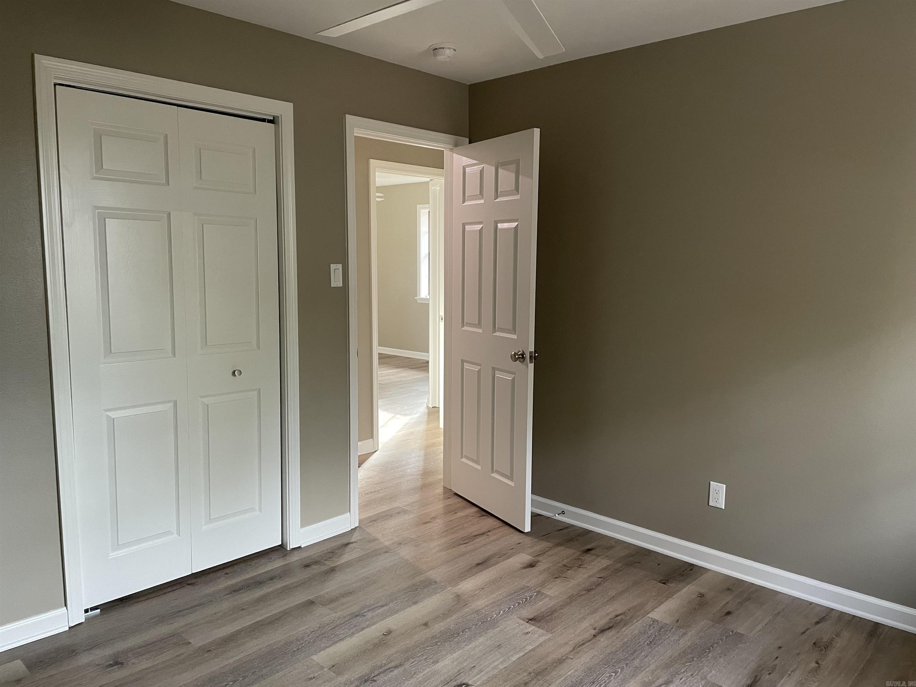 13 W Villena Drive Hot Springs Village, AR 71909