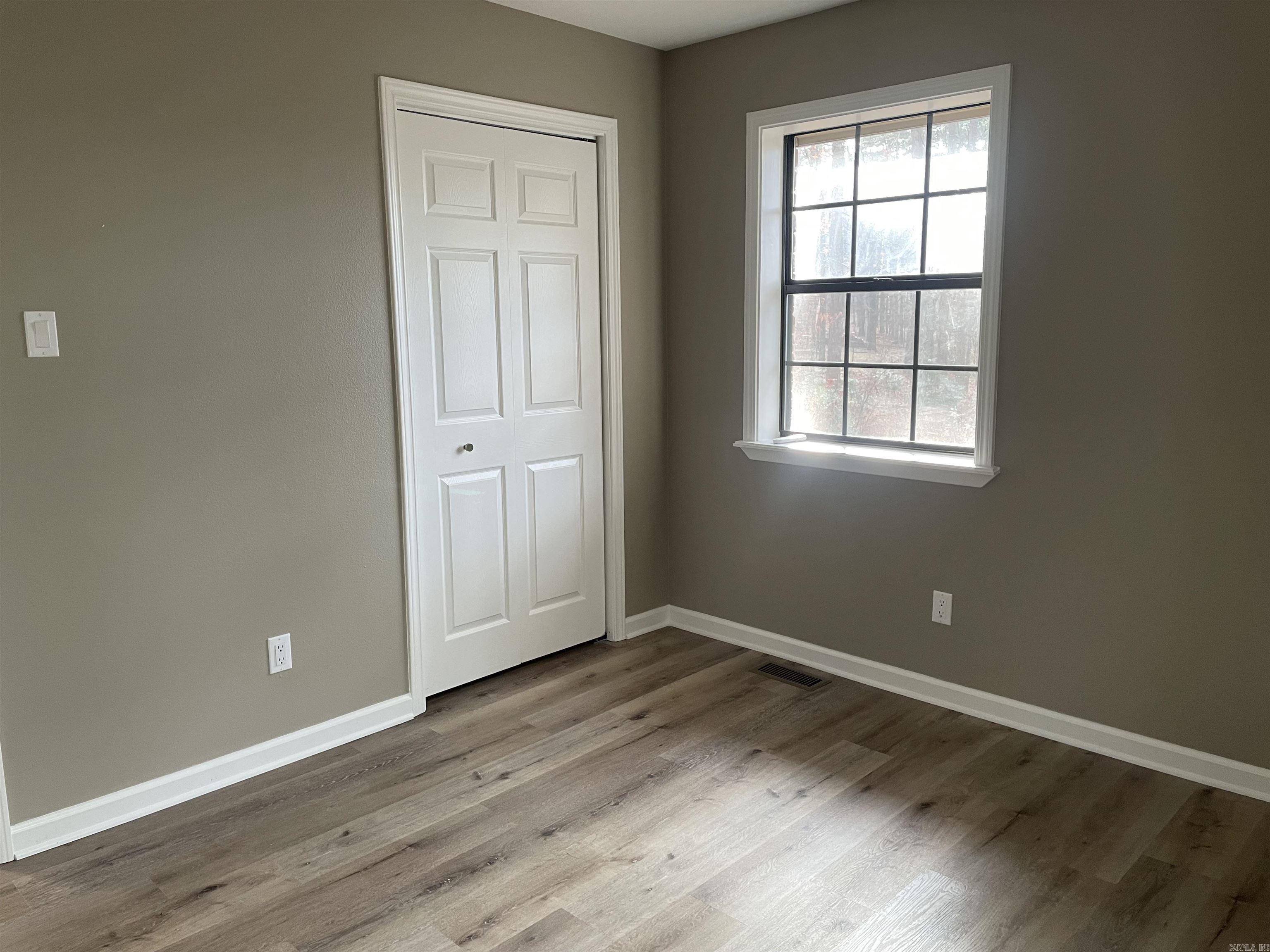 13 W Villena Drive Hot Springs Village, AR 71909