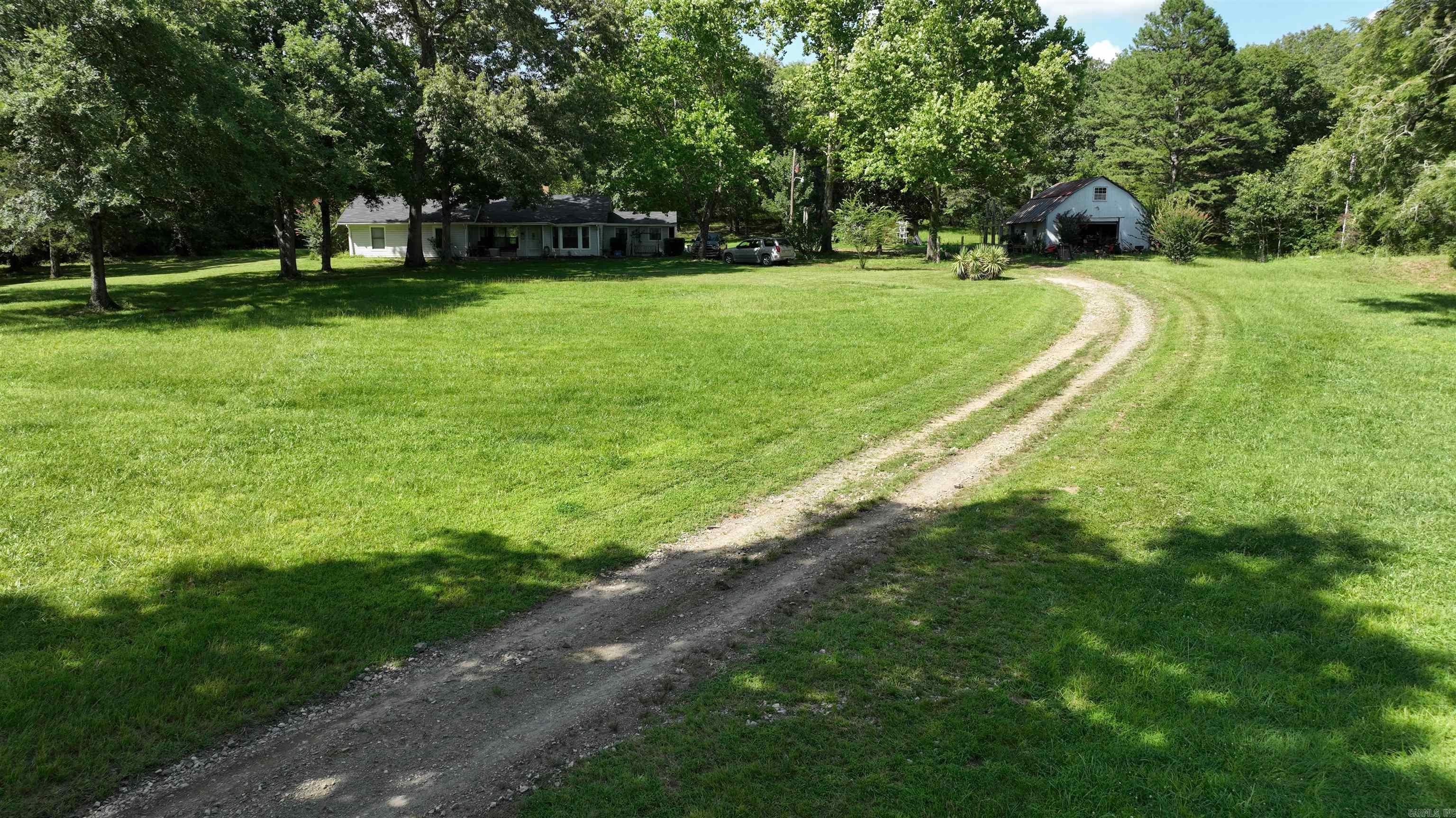 487 Polk Road 34  Hatfield, AR