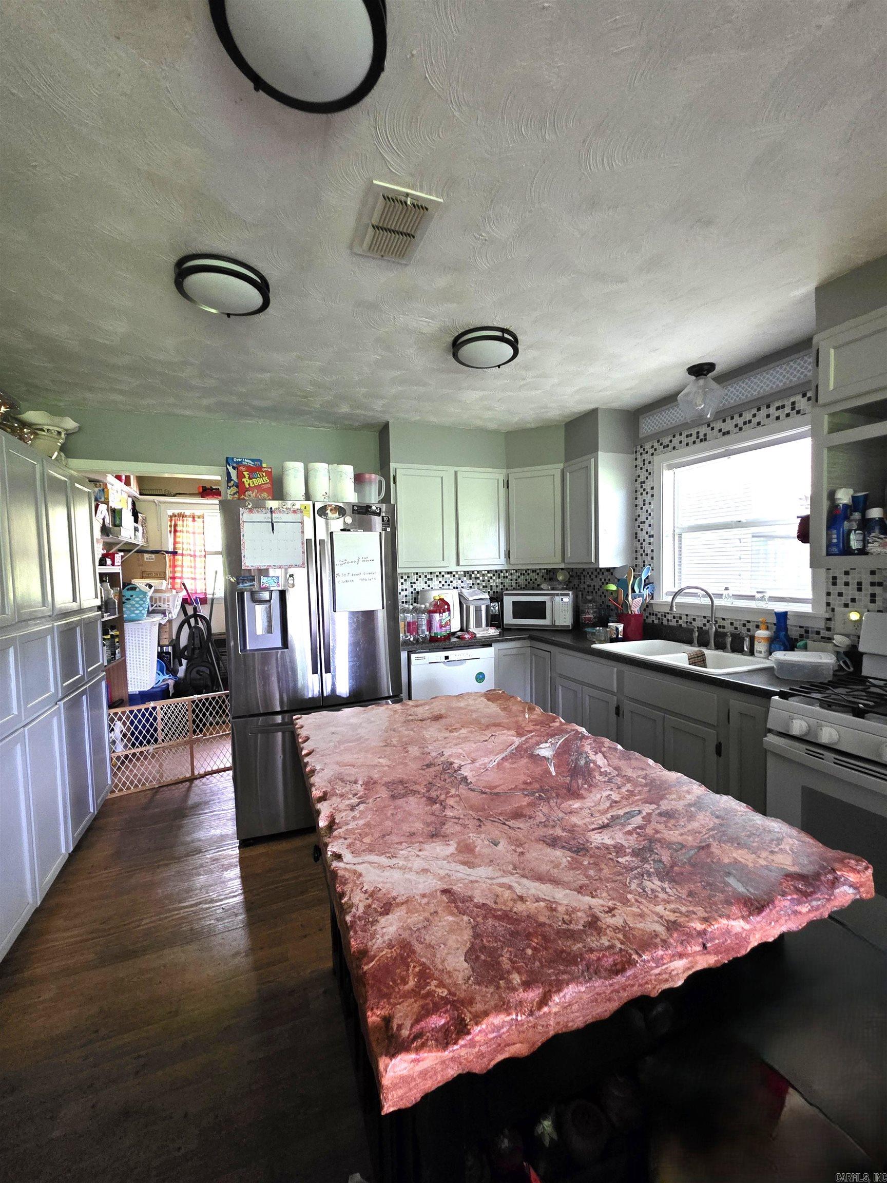 487 Polk Road 34  Hatfield, AR