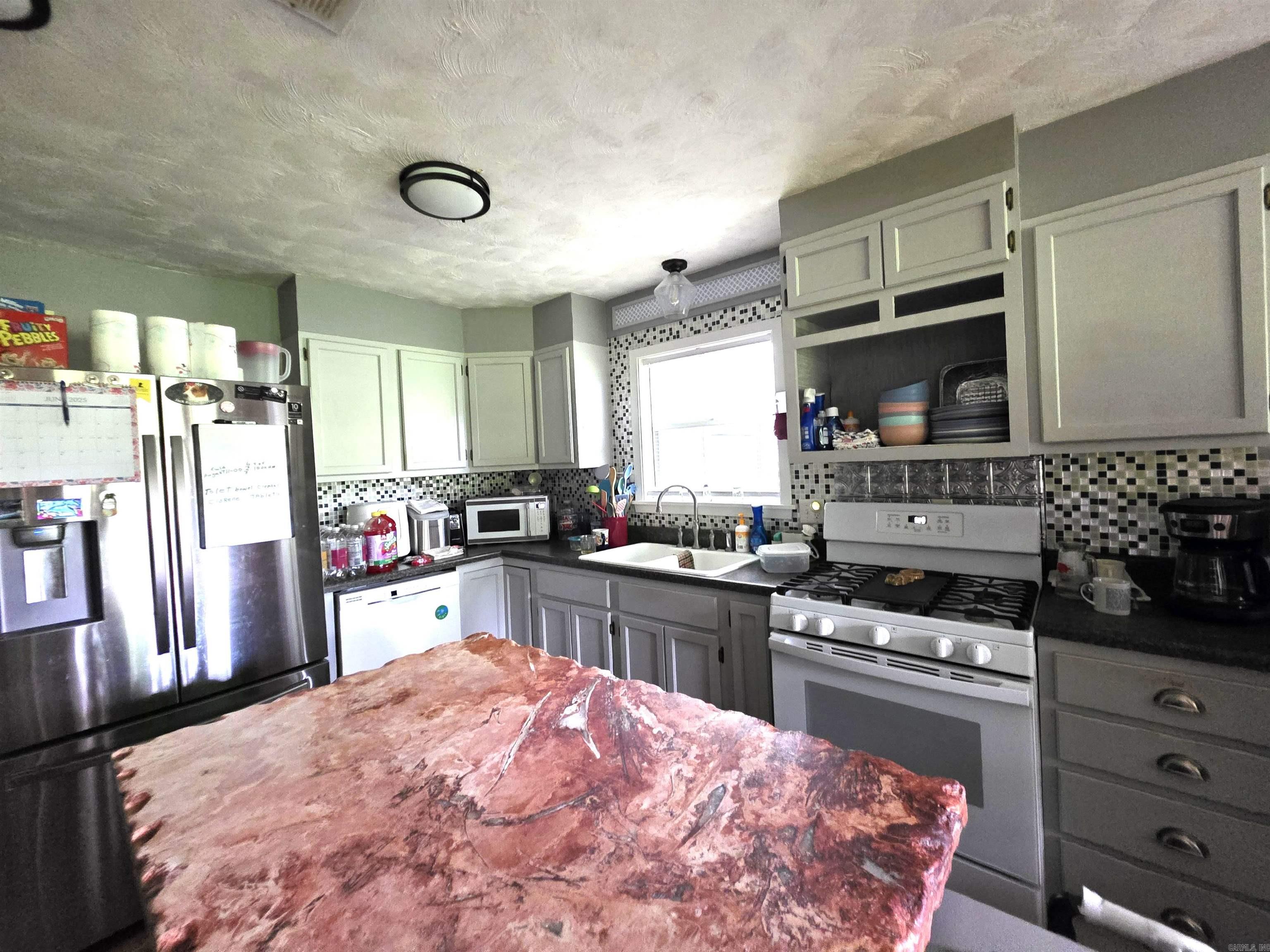 487 Polk Road 34  Hatfield, AR