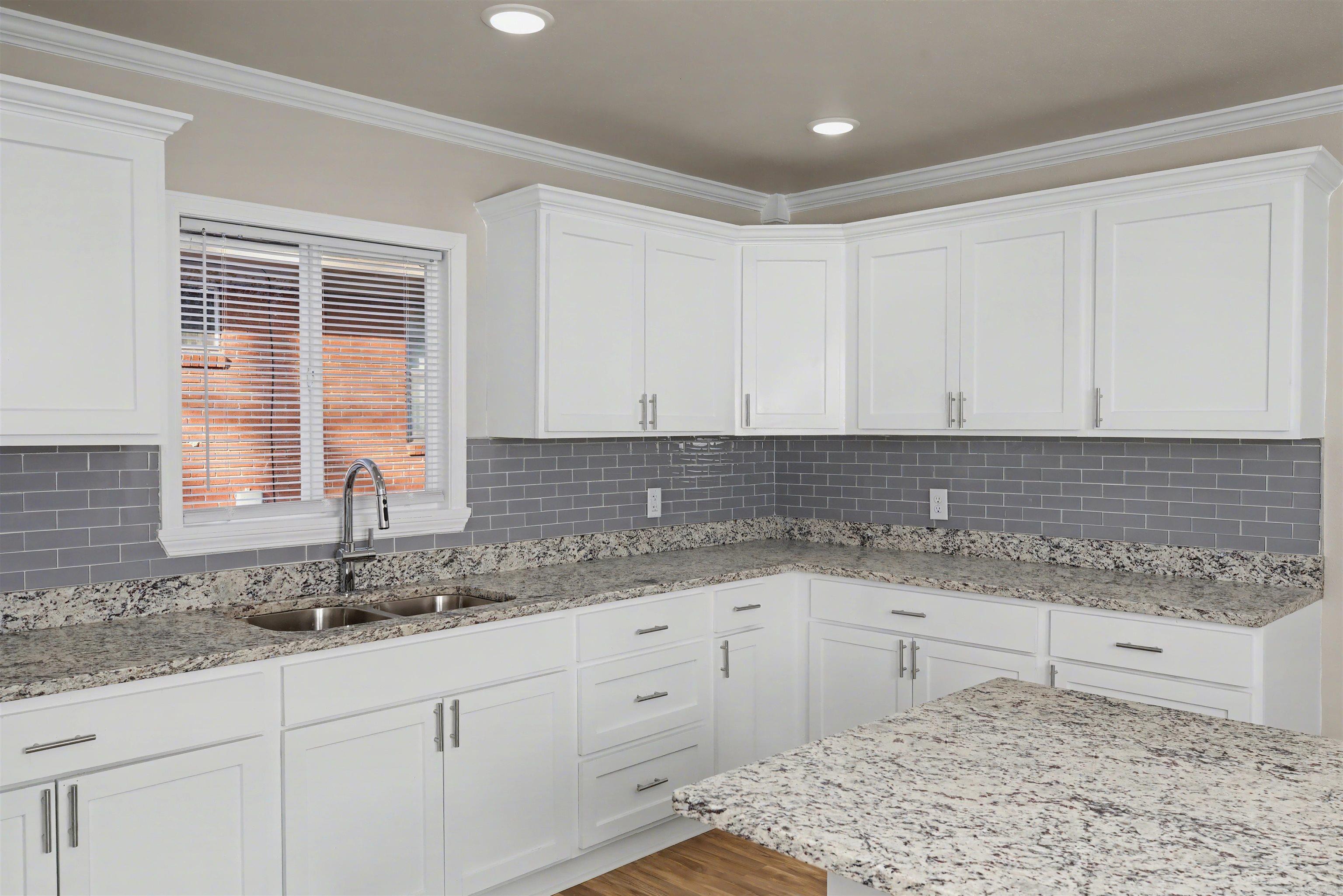 2206 36 Pine Bluff, AR 71603-9999