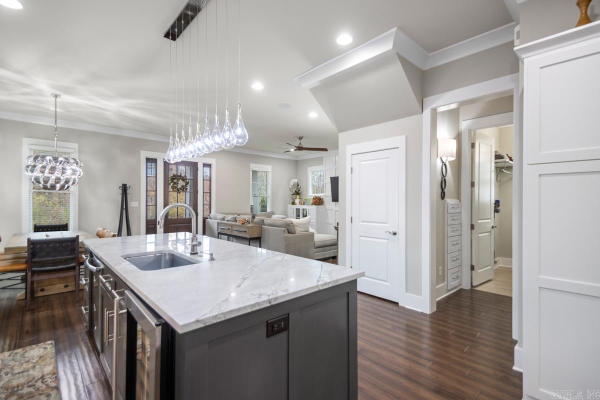 865 Burrow  Conway, AR