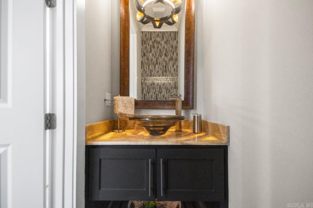 865 Burrow  Conway, AR