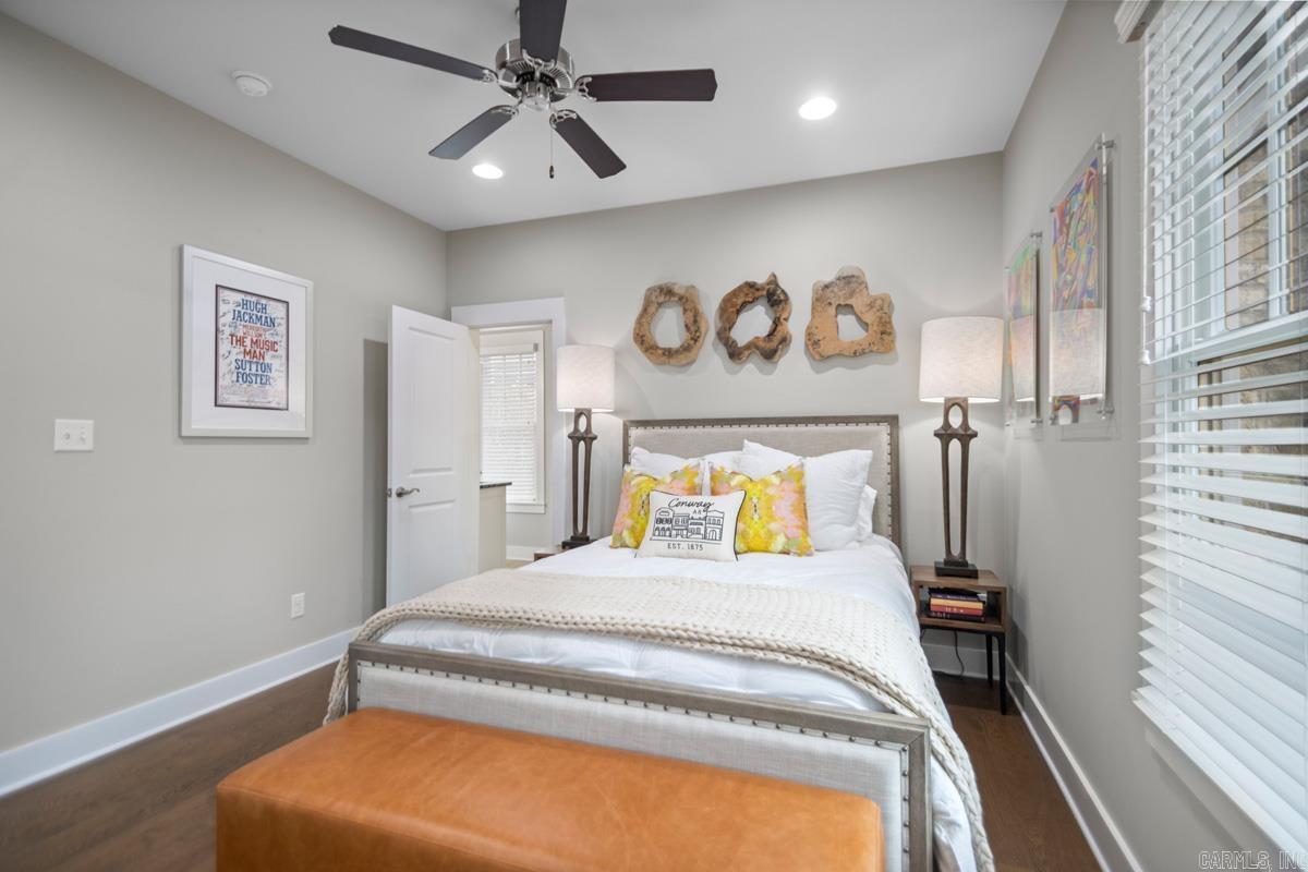 865 Burrow  Conway, AR