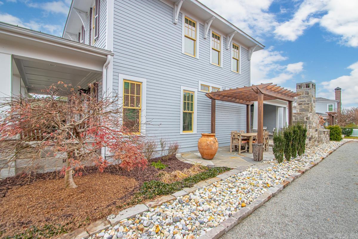 865 Burrow  Conway, AR