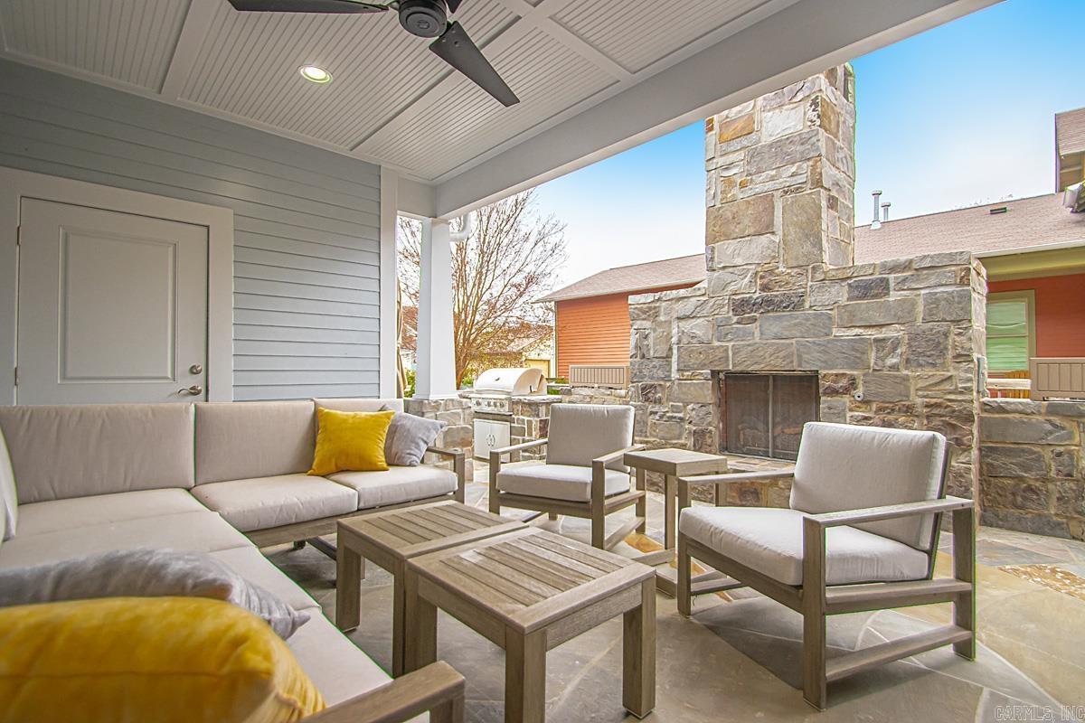 865 Burrow  Conway, AR