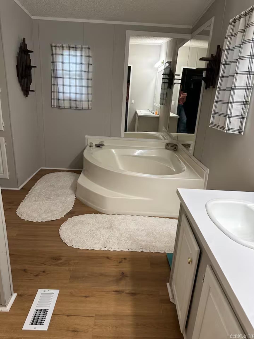 174 E 16  Witt Springs, AR