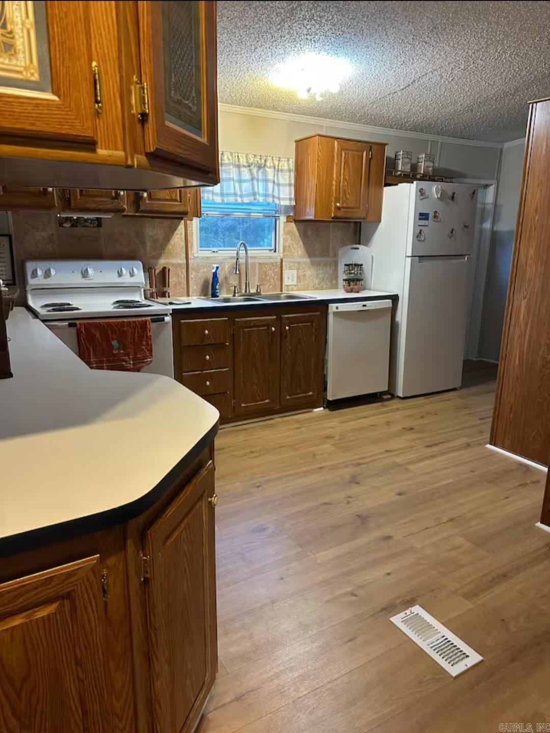 174 E 16  Witt Springs, AR