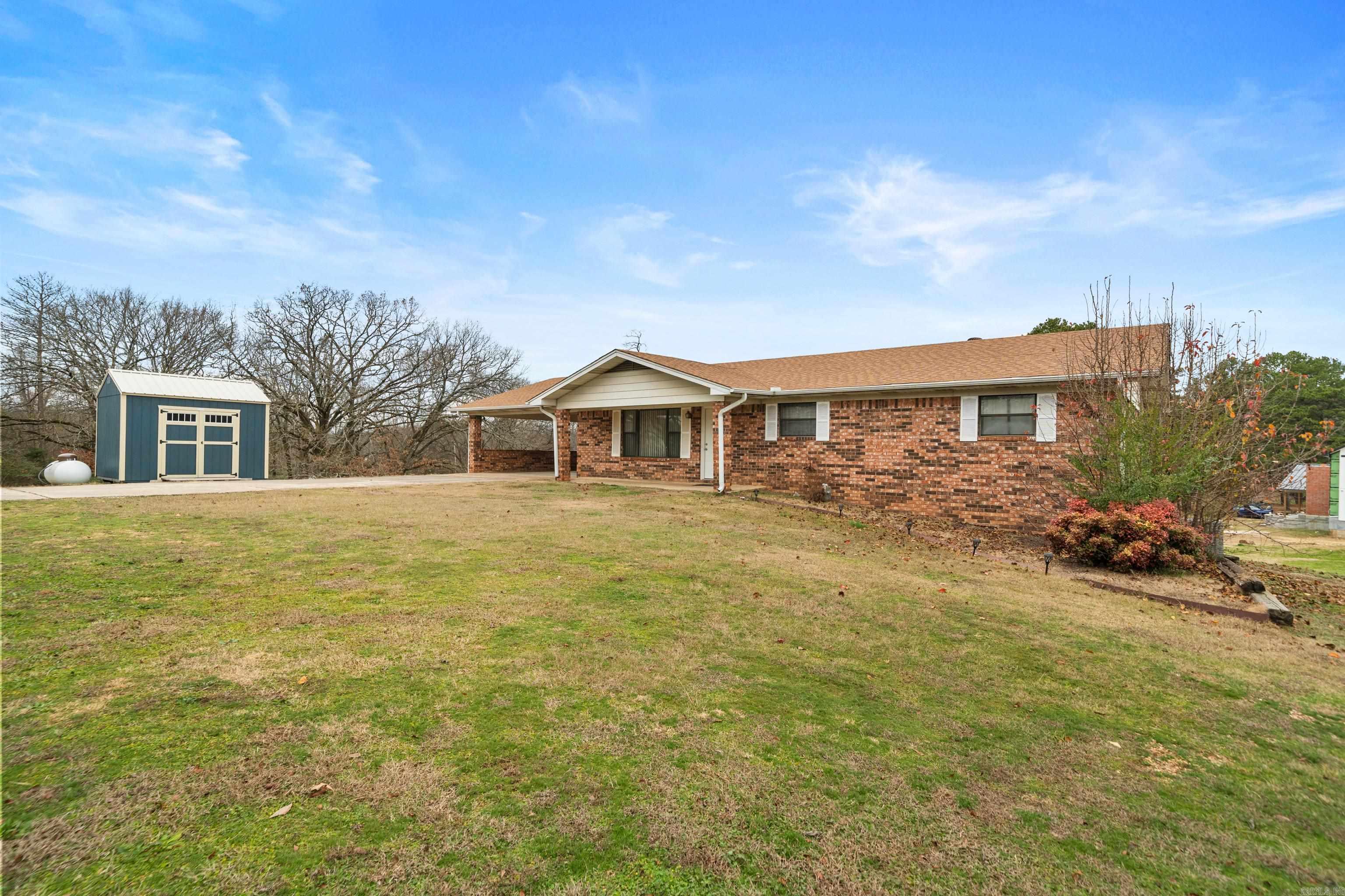 220 Lockhaven  Hot Springs, AR
